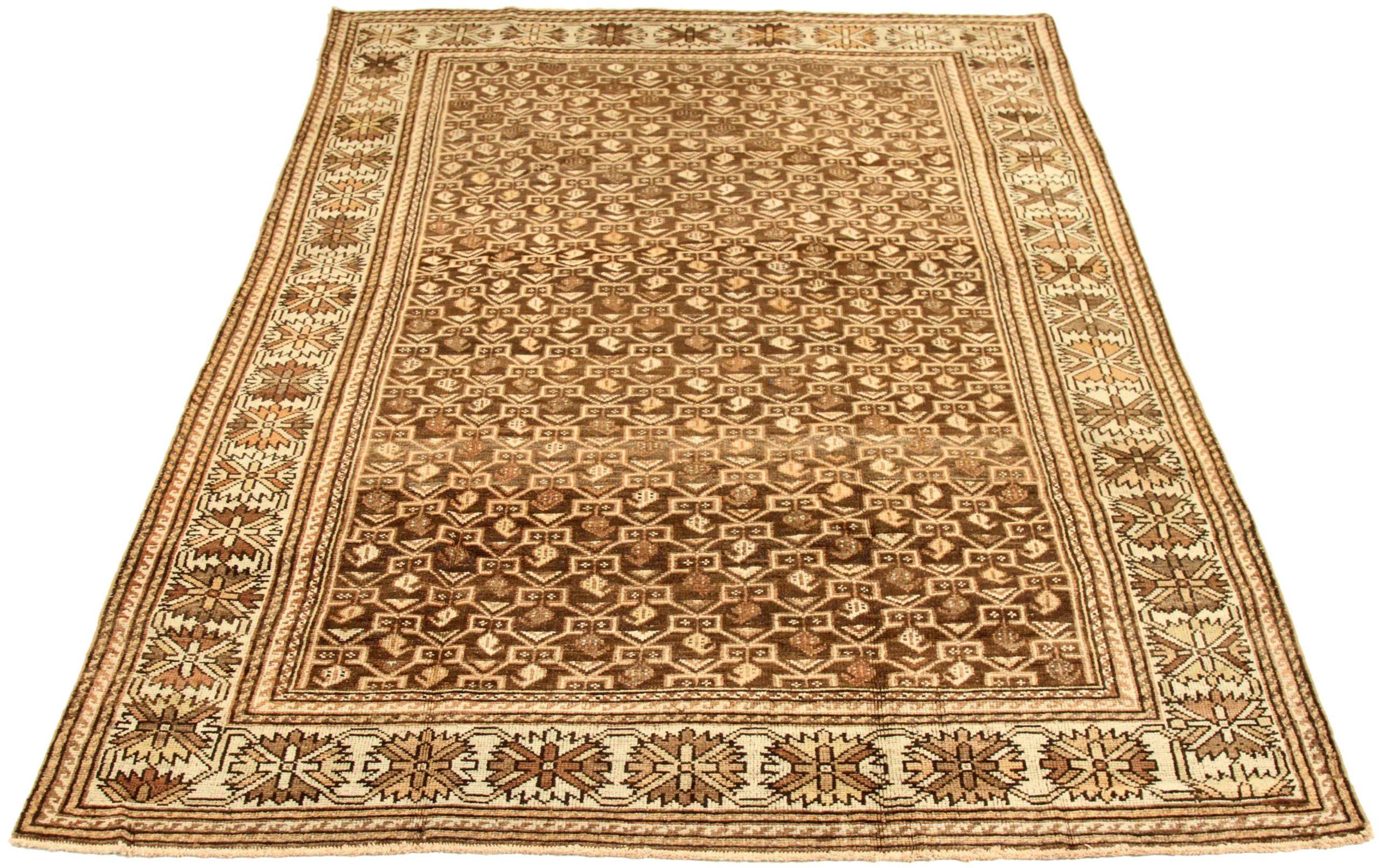 Entdecken Sie die Eleganz des persischen Bakhtiari mit dem kleinen Teppich CIRCA 1880. Dieses exklusive Design aus Wolle und Braun-Elfenbein ist perfekt, um Ihren Raum zu verschönern.