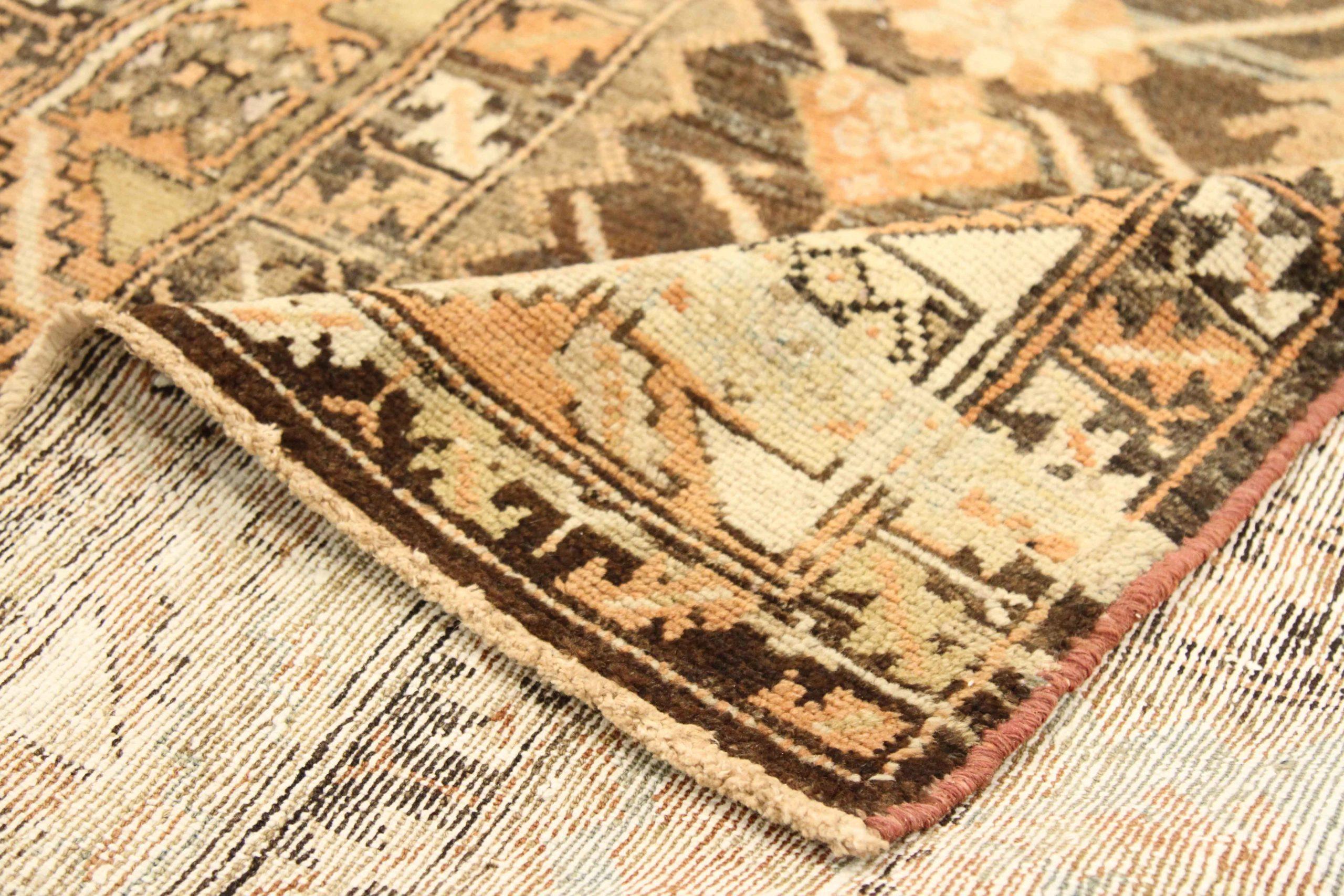 Persischer Bachtiari Small Teppich - Wolle Braun Elfenbein Rosa Design - 75523 (Asiatisch) im Angebot