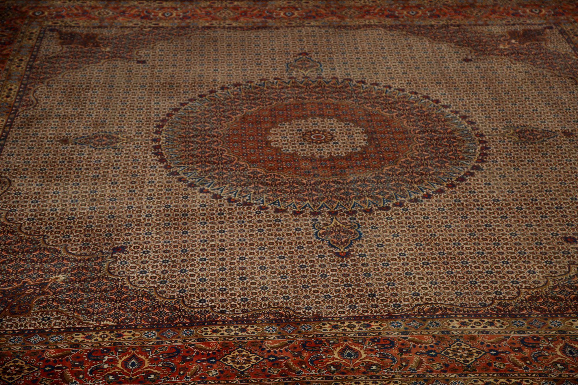 XX secolo Tappeti quadrati persiani Bakhtiari - Design rosso avorio in lana - 97220 in vendita