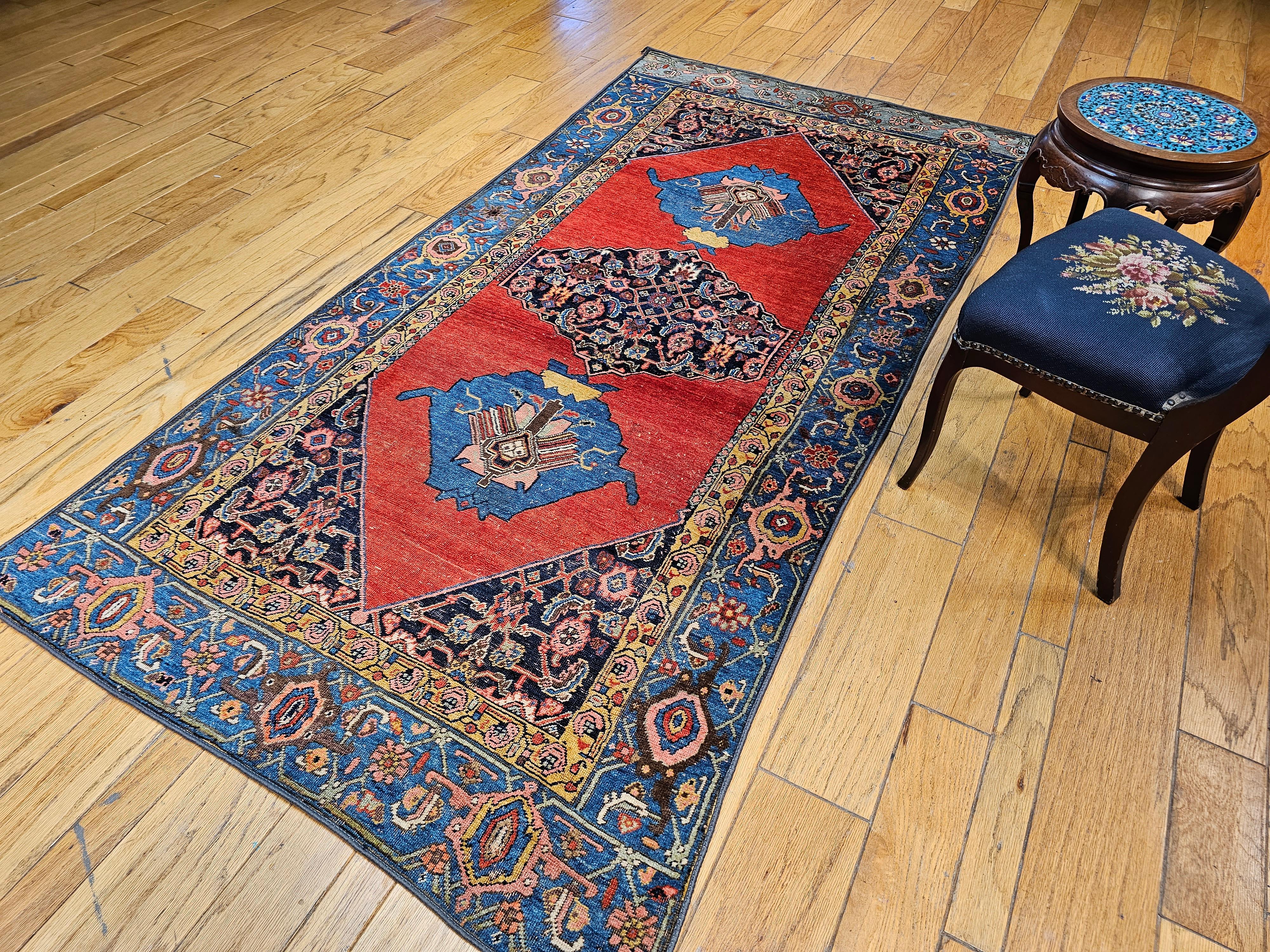 Persischer Bidjar-Teppich mit geometrischem Muster in Karneolrot und Rotkehlchenblau im Angebot 6