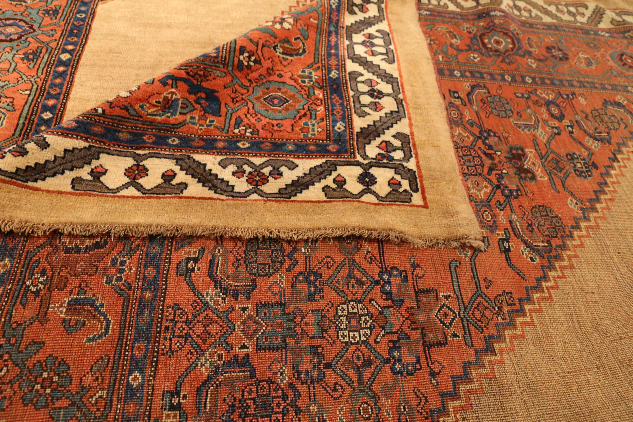 Tapis persan Bijar Circa 1880 - Laine Ivoire Bleu marine Rouge 73072 Excellent état - En vente à Dallas, TX