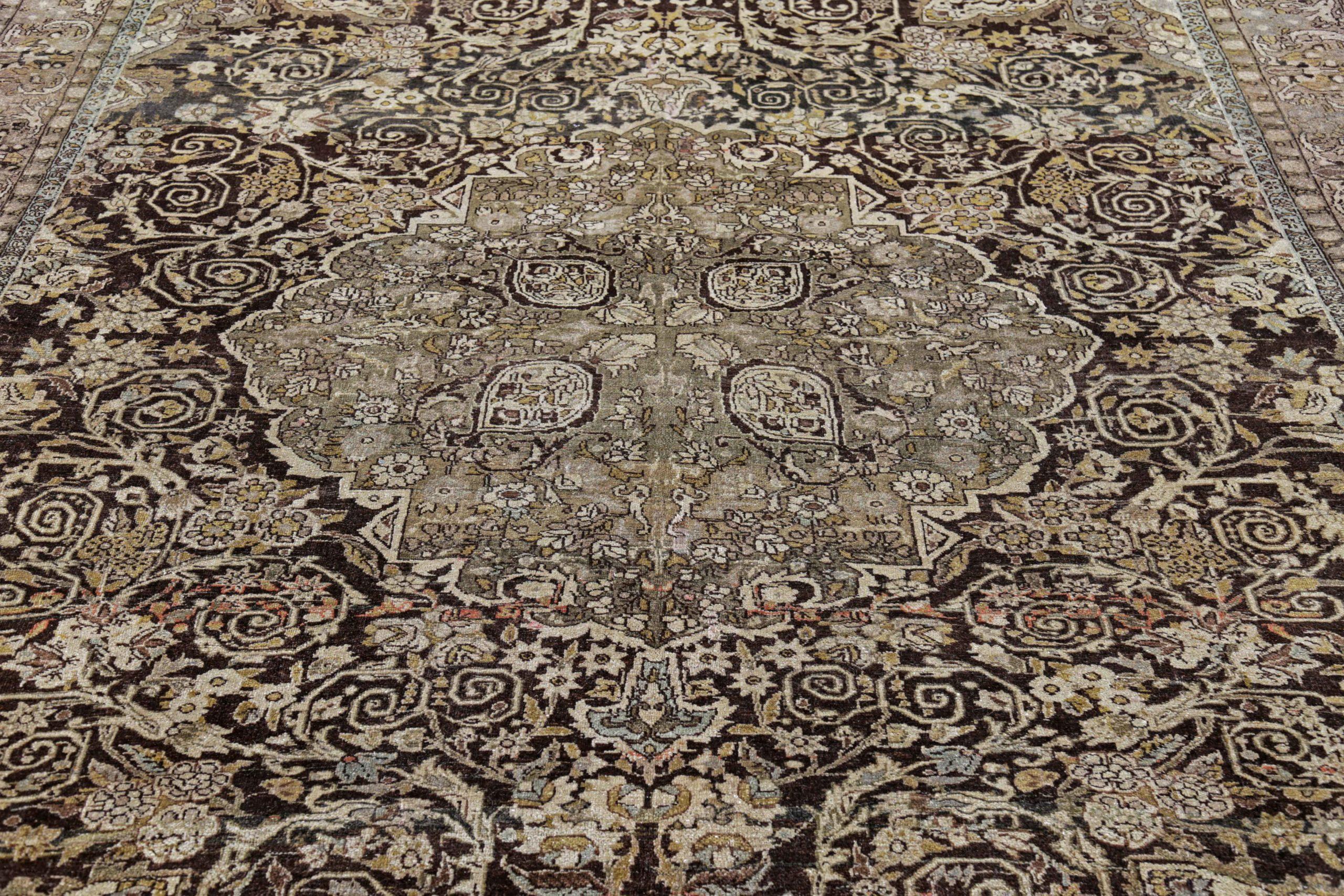 Persische Bijar Teppiche Circa 1910 - Wolle Braun Elfenbein Design - 91411 (Asiatisch) im Angebot