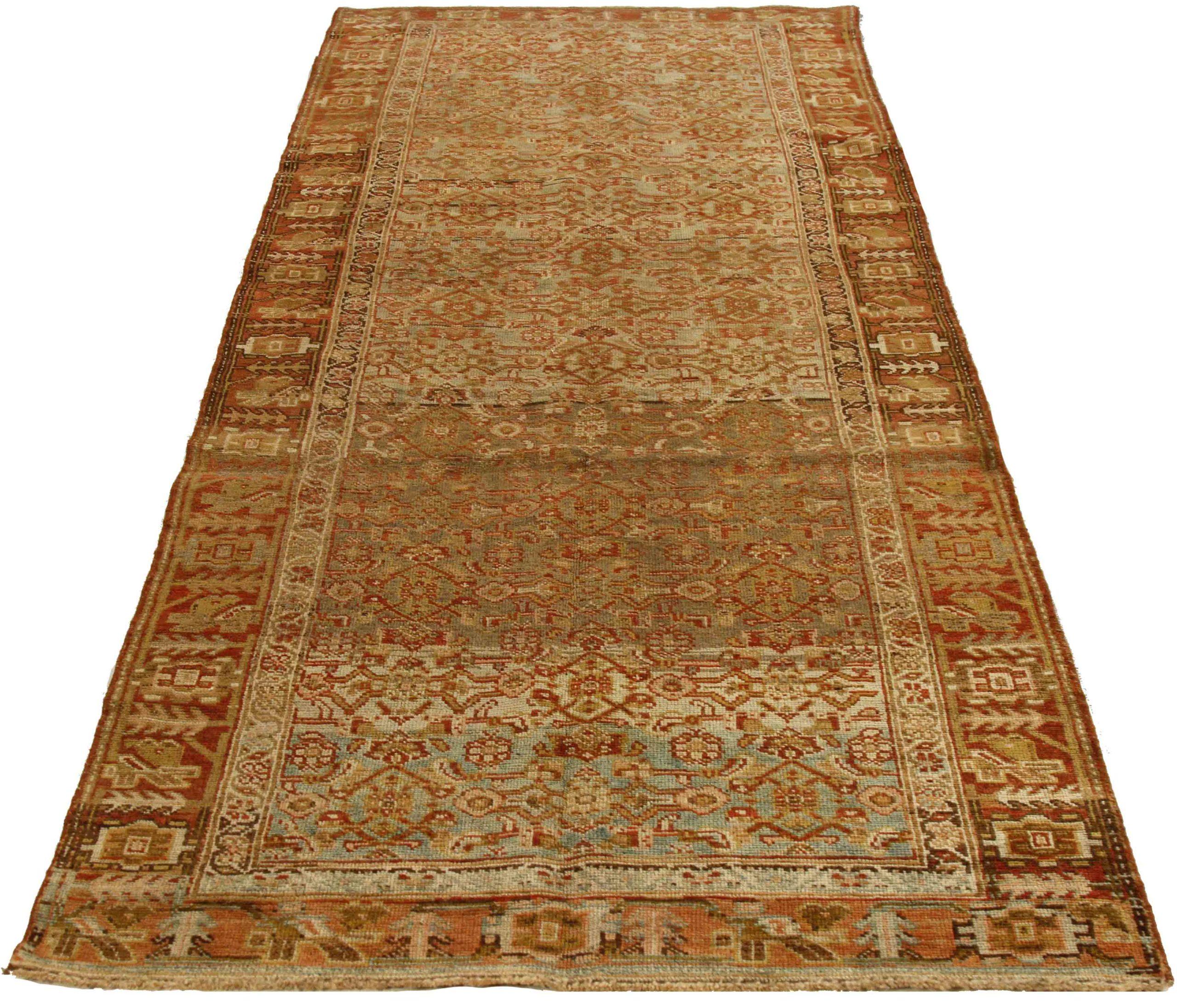 Descubre la elegancia del Bijar persa con su bella artesanía. Diseñado con meticulosa atención al detalle, este diseño exclusivo es perfecto para realzar tu espacio.