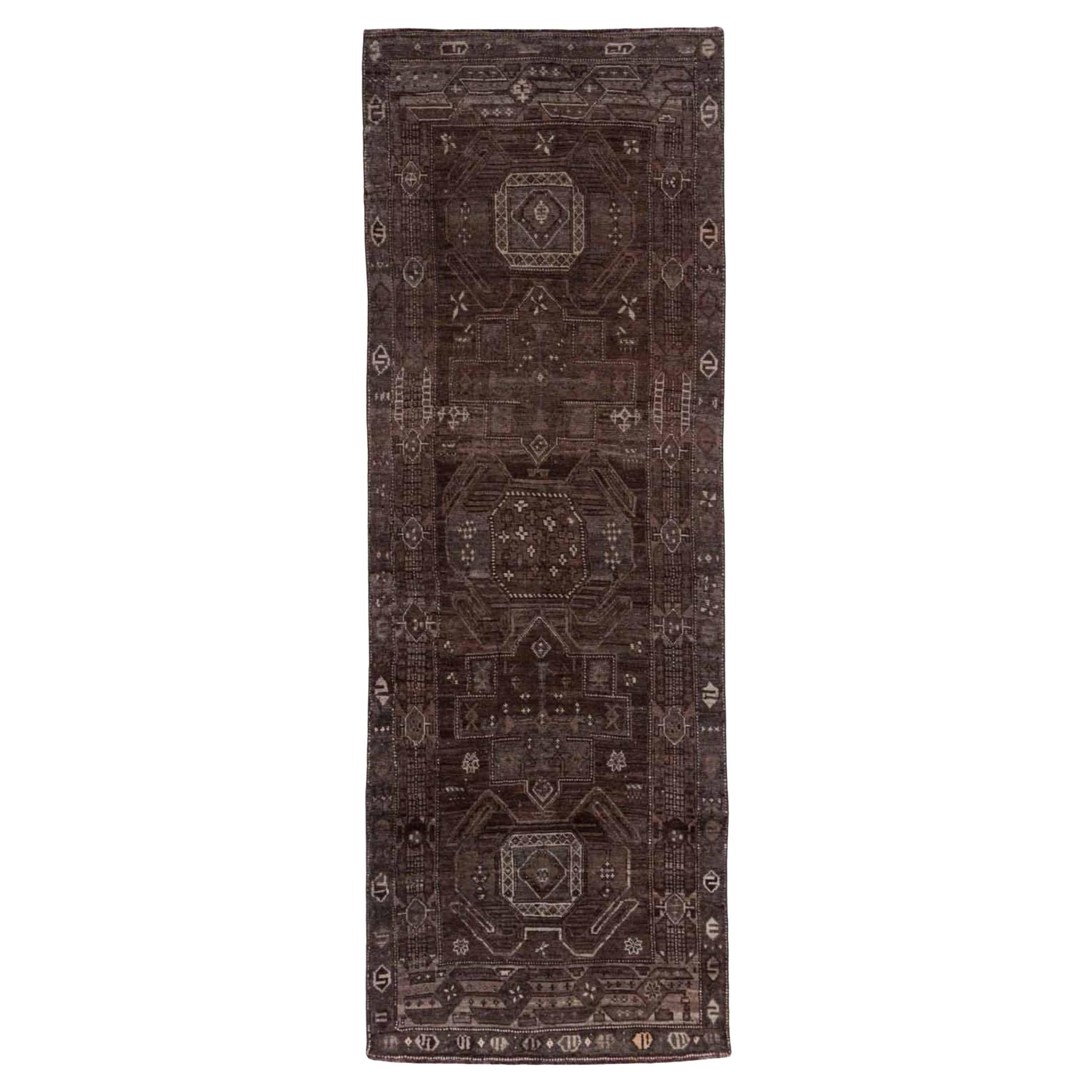 Persian Bijar Runner Rug - Wool Brown Design - 91609