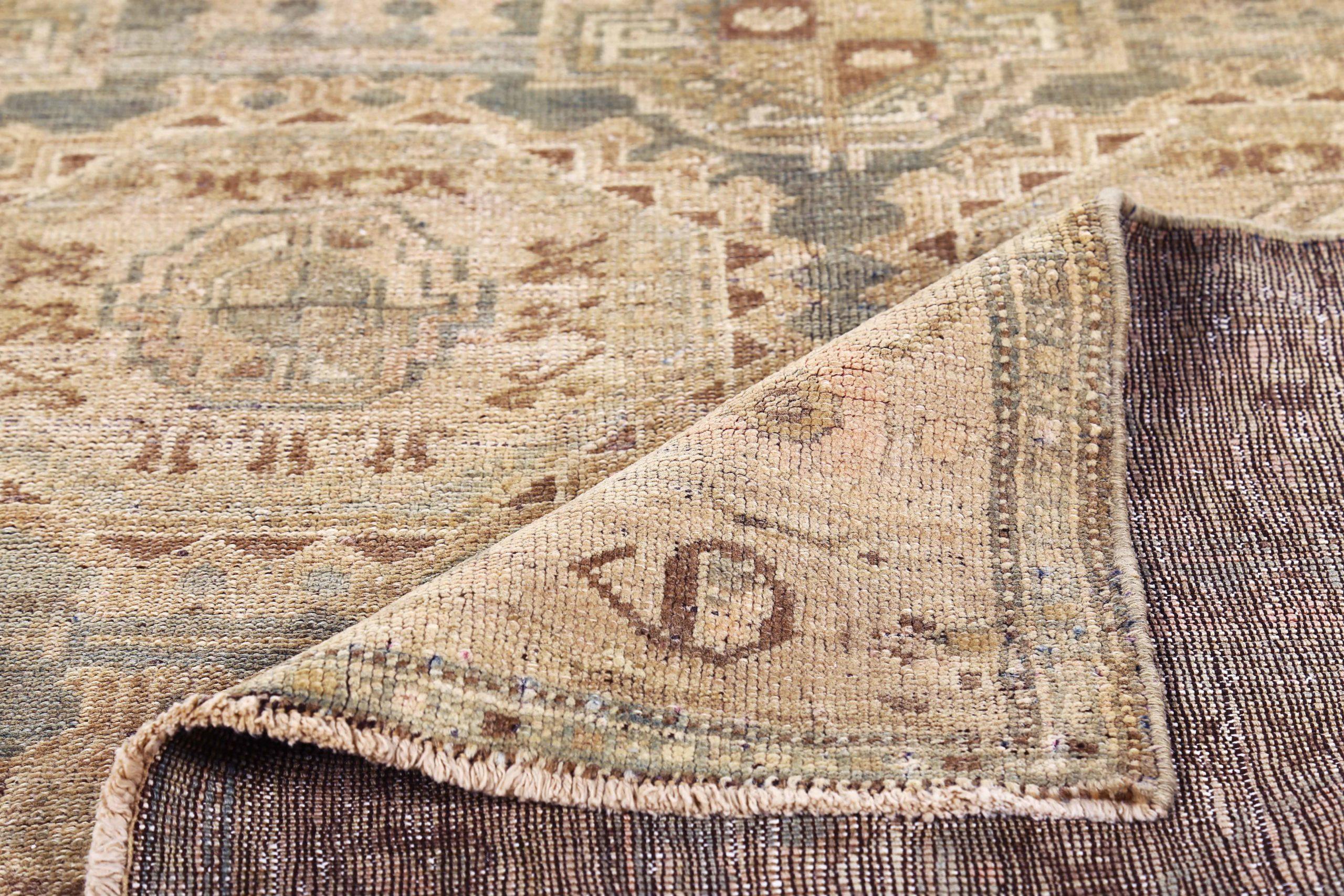 Persian Bijar Runner Rug - Wool Brown Ivory Design - 89687 In Excellent Condition For Sale In Dallas, TX