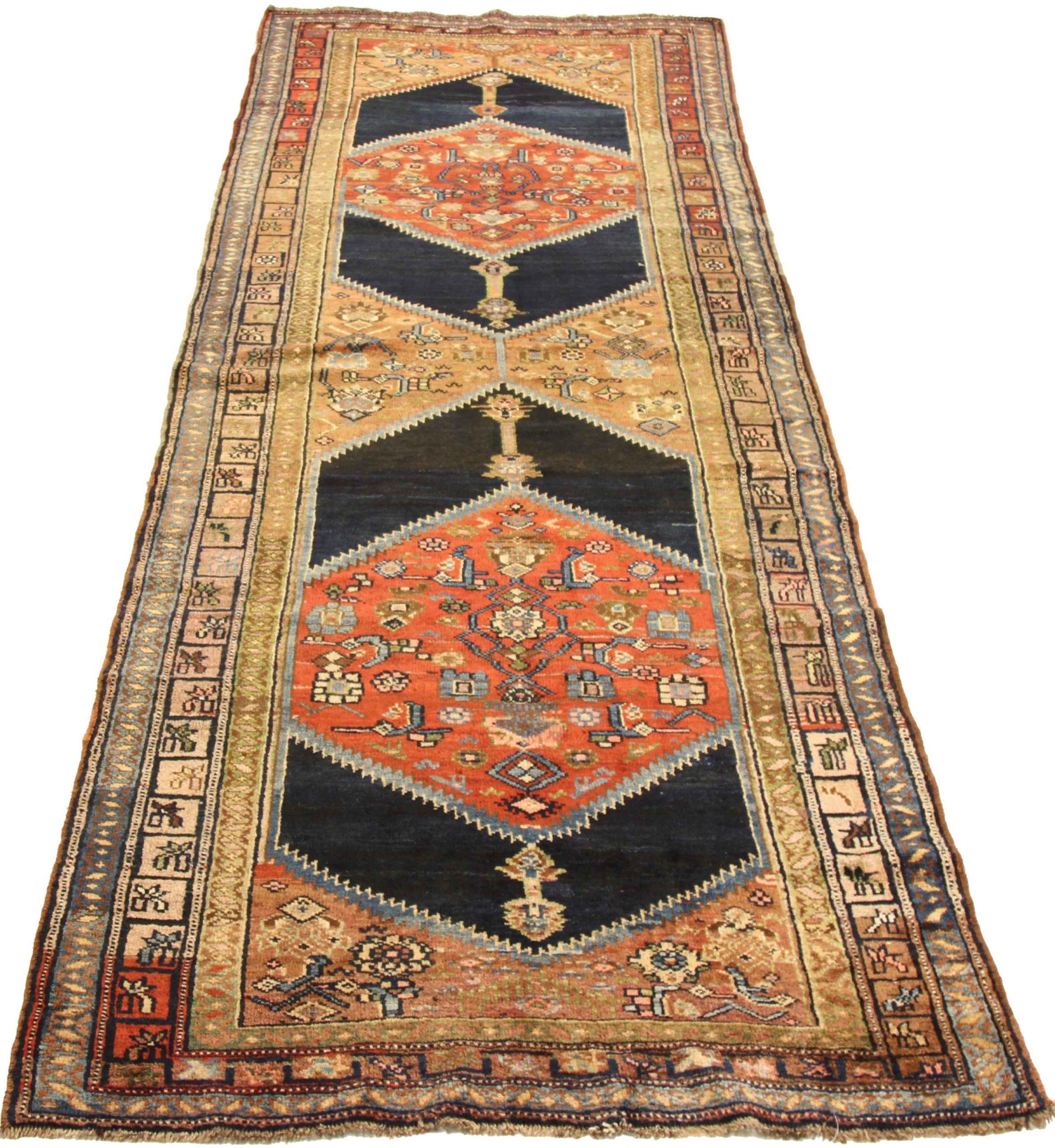 Scopri l'eleganza del tappeto persiano Bijar. Progettato con una meticolosa attenzione ai dettagli, questo design esclusivo è perfetto per valorizzare il tuo spazio.