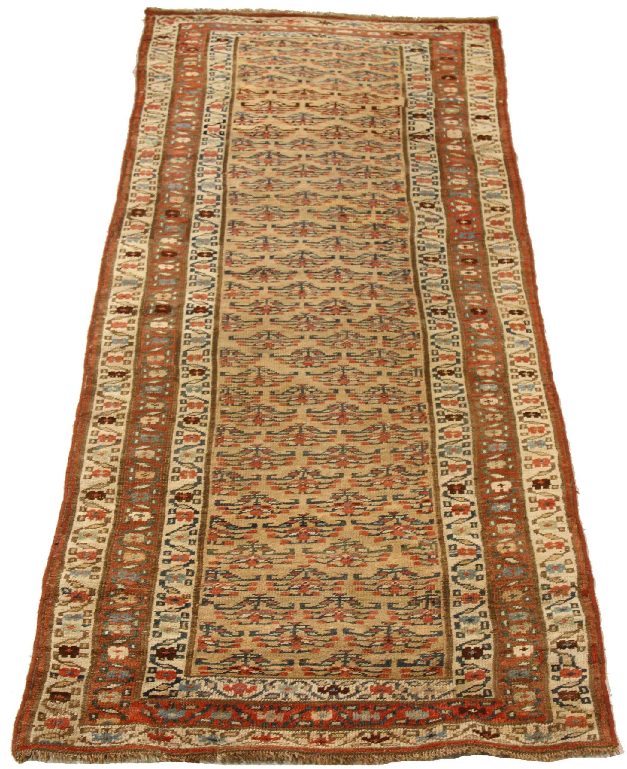 Entdecken Sie die Eleganz des persischen Teppichs Bijar mit seinen Läufern. Dieses exklusive Design, das mit viel Liebe zum Detail entworfen wurde, ist perfekt, um Ihren Raum zu verschönern.