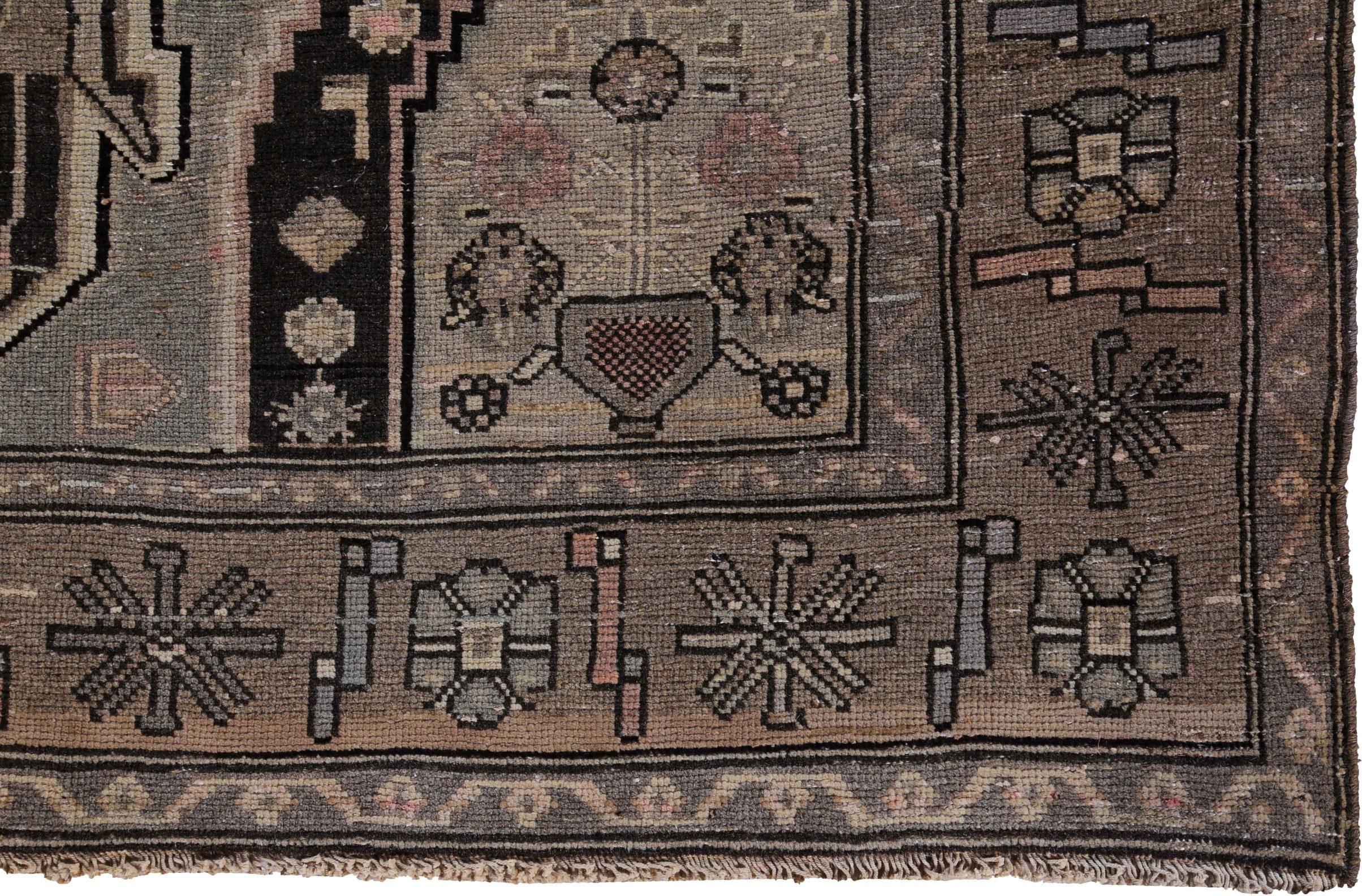 Tappeto persiano Bijar Small - Lana Nero Marrone Avorio Design - 89675 In condizioni ottime in vendita a Dallas, TX
