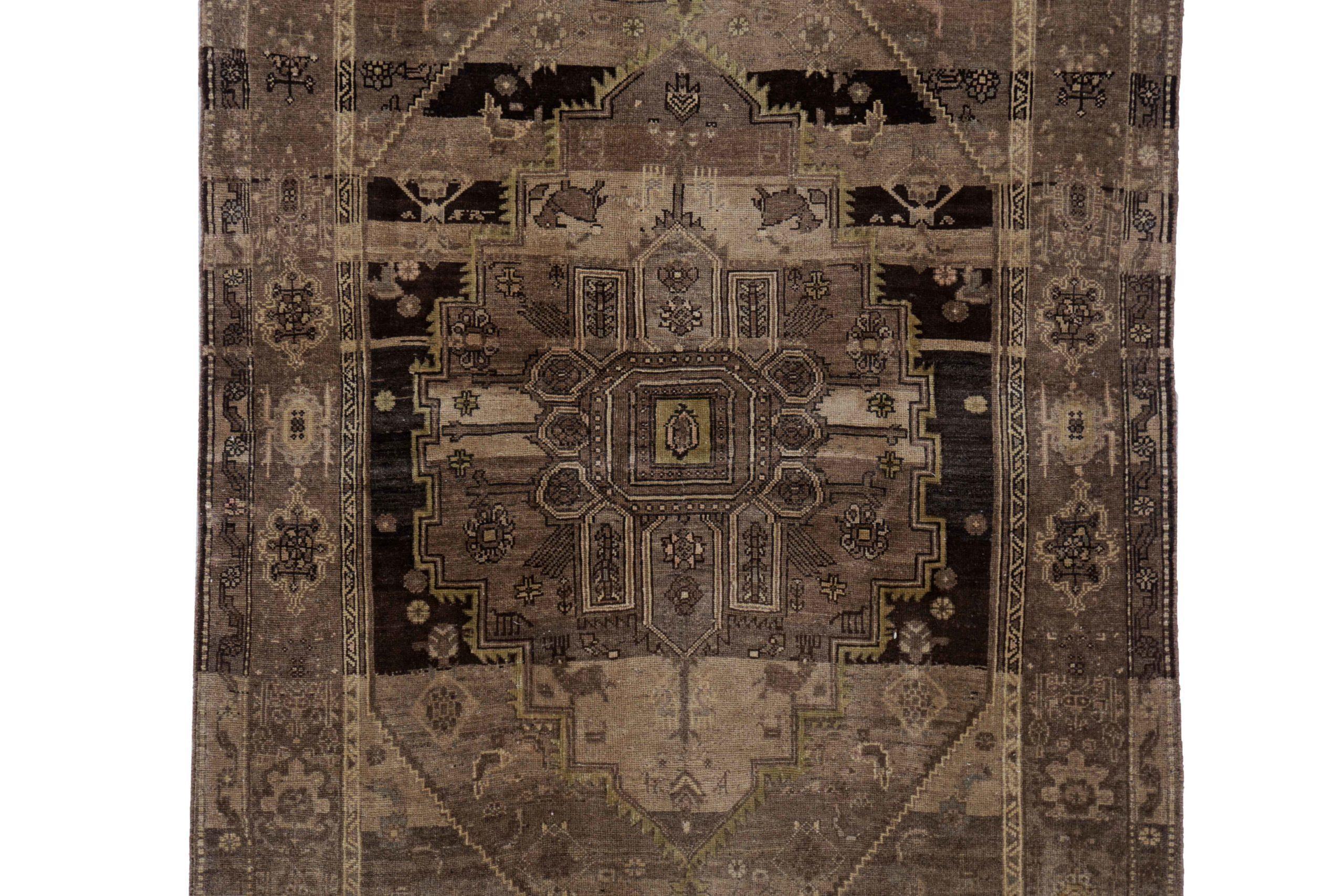Asian Persian Bijar Small Rug - Wool Brown Ivory Design - 91585 For Sale