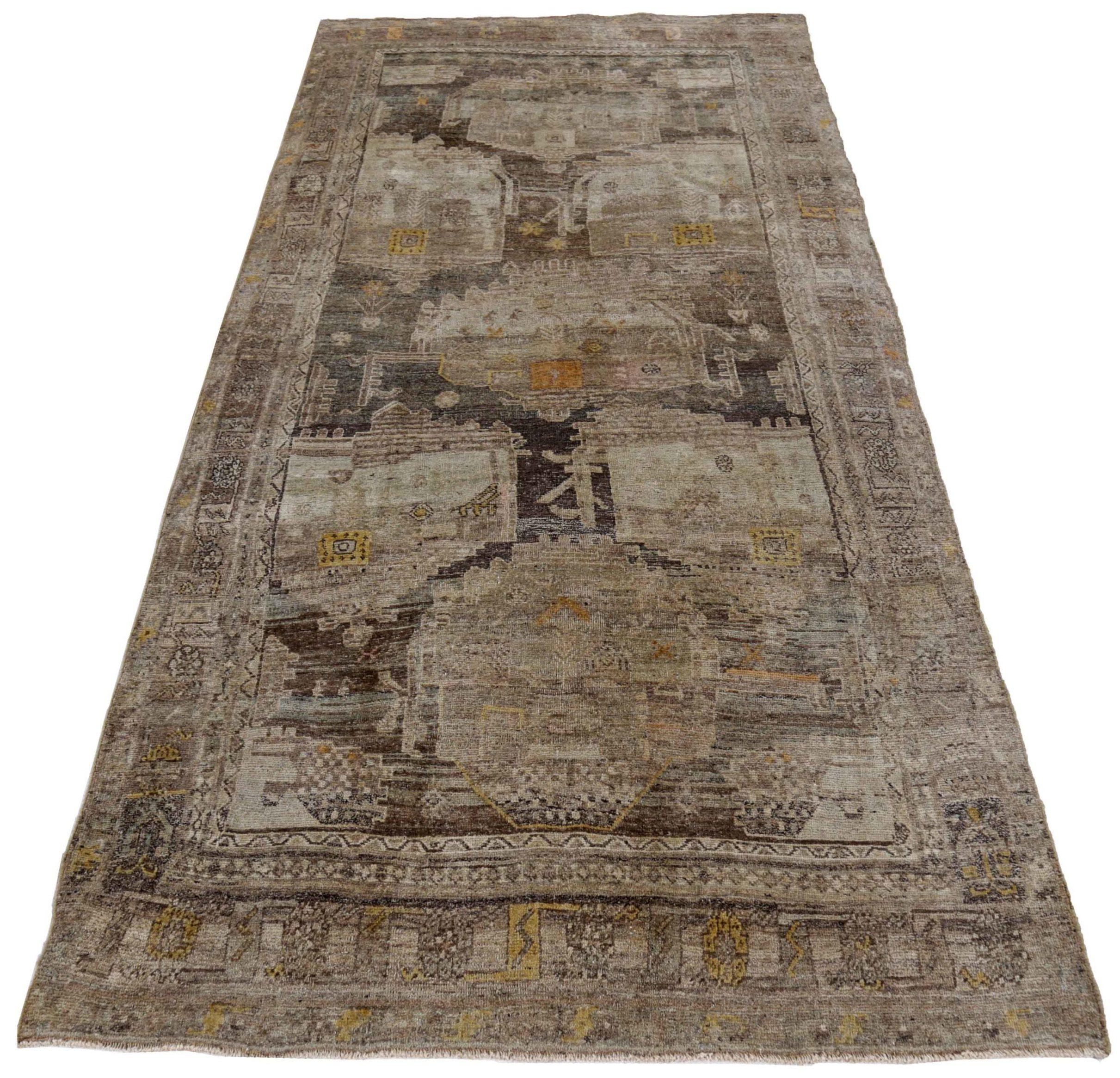 Entdecken Sie die Eleganz des persischen Bijar mit dem kleinen Teppich von ca. 1880. Dieses exklusive Design aus Wolle und Braun-Elfenbein-Gelb ist perfekt, um Ihren Raum zu verschönern.