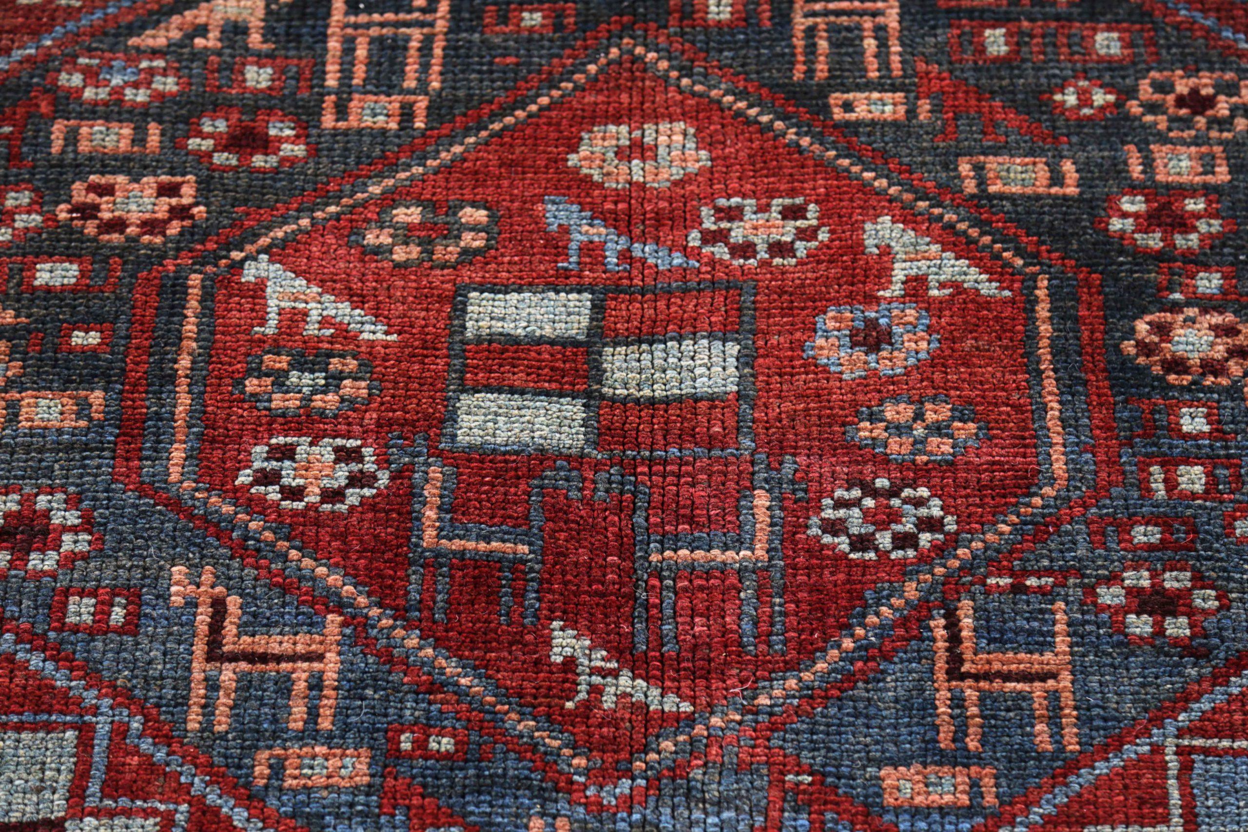 Persischer Bijar Kleiner Teppich - Wolle Elfenbein Marineblau Blau Rot Design - 91631 im Zustand „Hervorragend“ im Angebot in Dallas, TX
