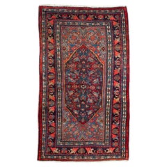 Petit tapis persan Bijar datant d'environ 1910 - Motif en laine bleu marine bleu rose rouge - 91175