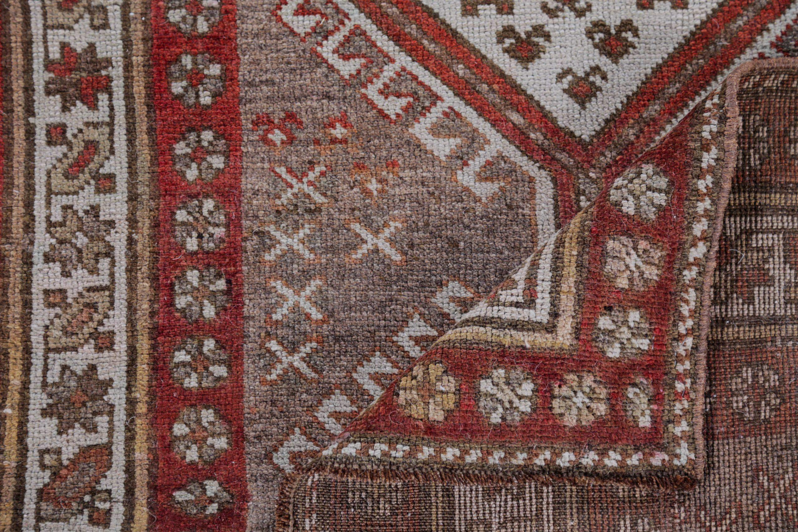 Persischer Bijar Kleiner Teppich Circa 1940 - Wolle Elfenbein Rot Design - 91419 im Zustand „Hervorragend“ im Angebot in Dallas, TX