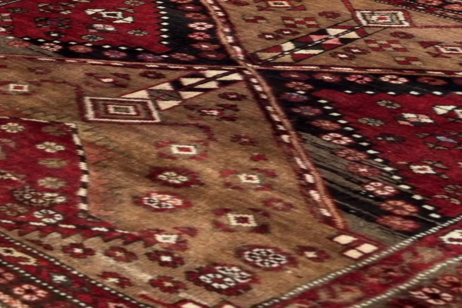 Persian Bijar Small Rug - Wool Brown Red Design - 96667 For Sale 1