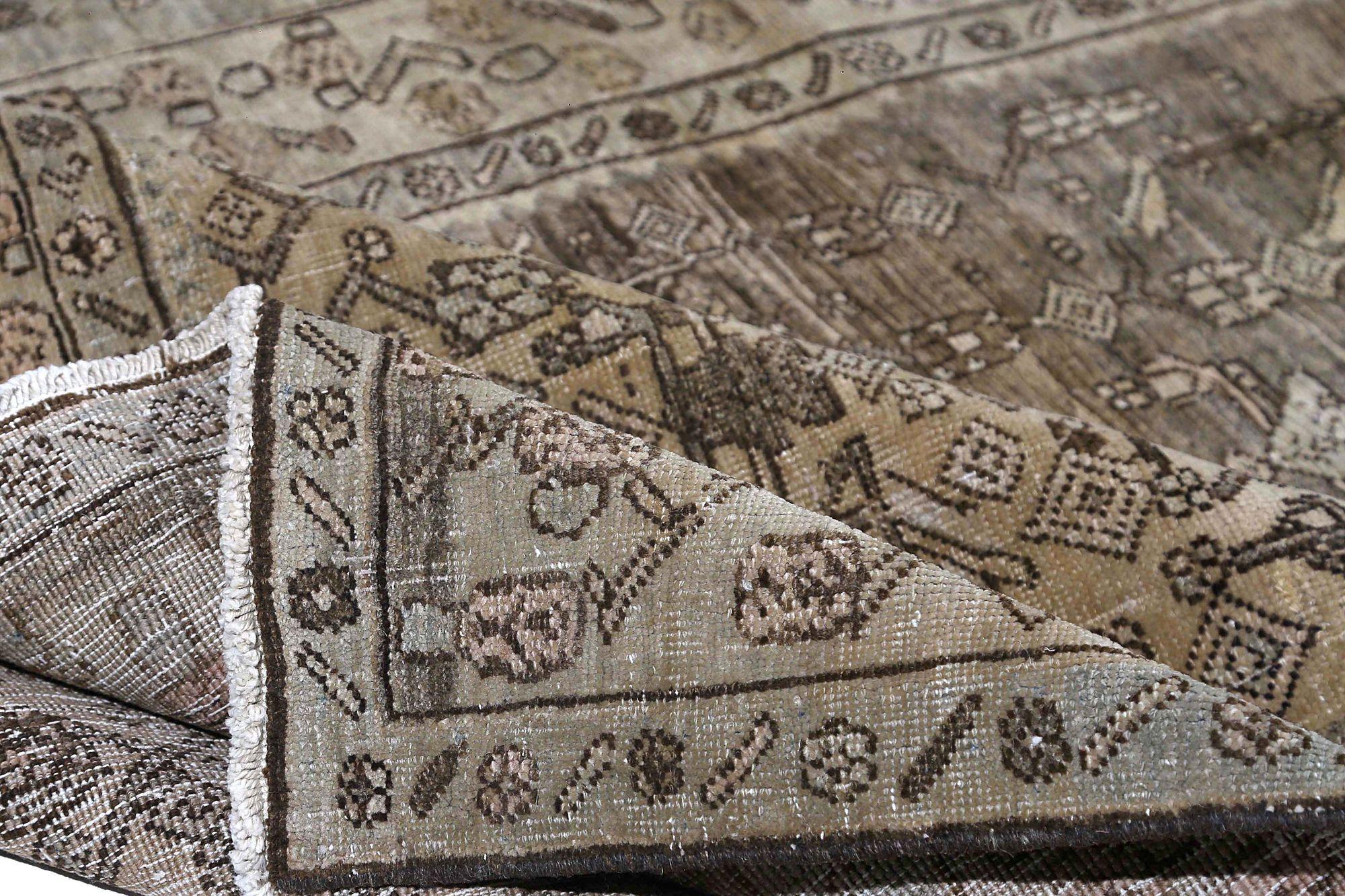 Tappeto persiano Bijar Small - Lana Marrone Taupe Design - 97625 In condizioni ottime in vendita a Dallas, TX