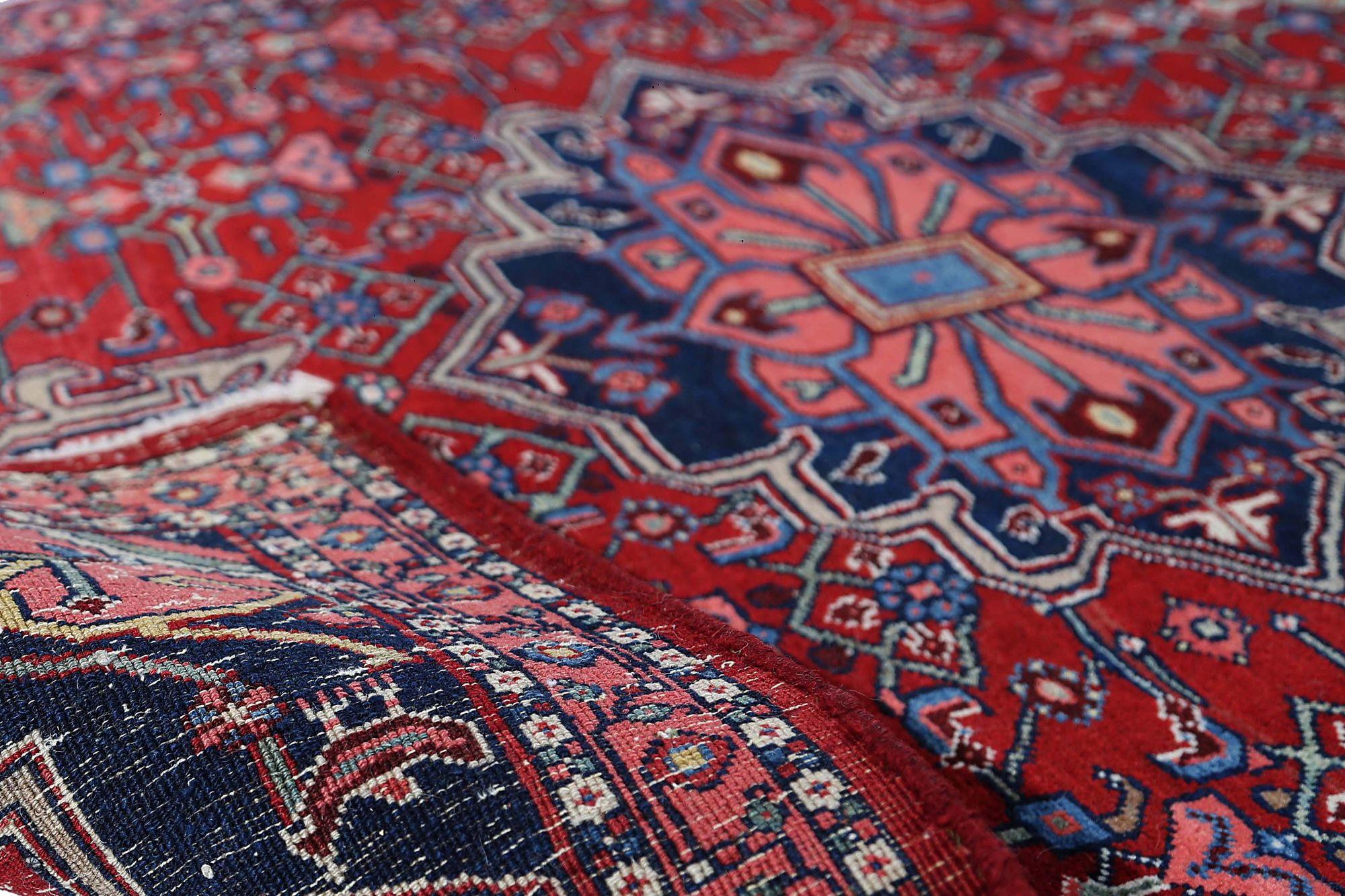 Persischer Bijar Kleiner Teppich - Wolle Rot Design - 97076 (20. Jahrhundert) im Angebot