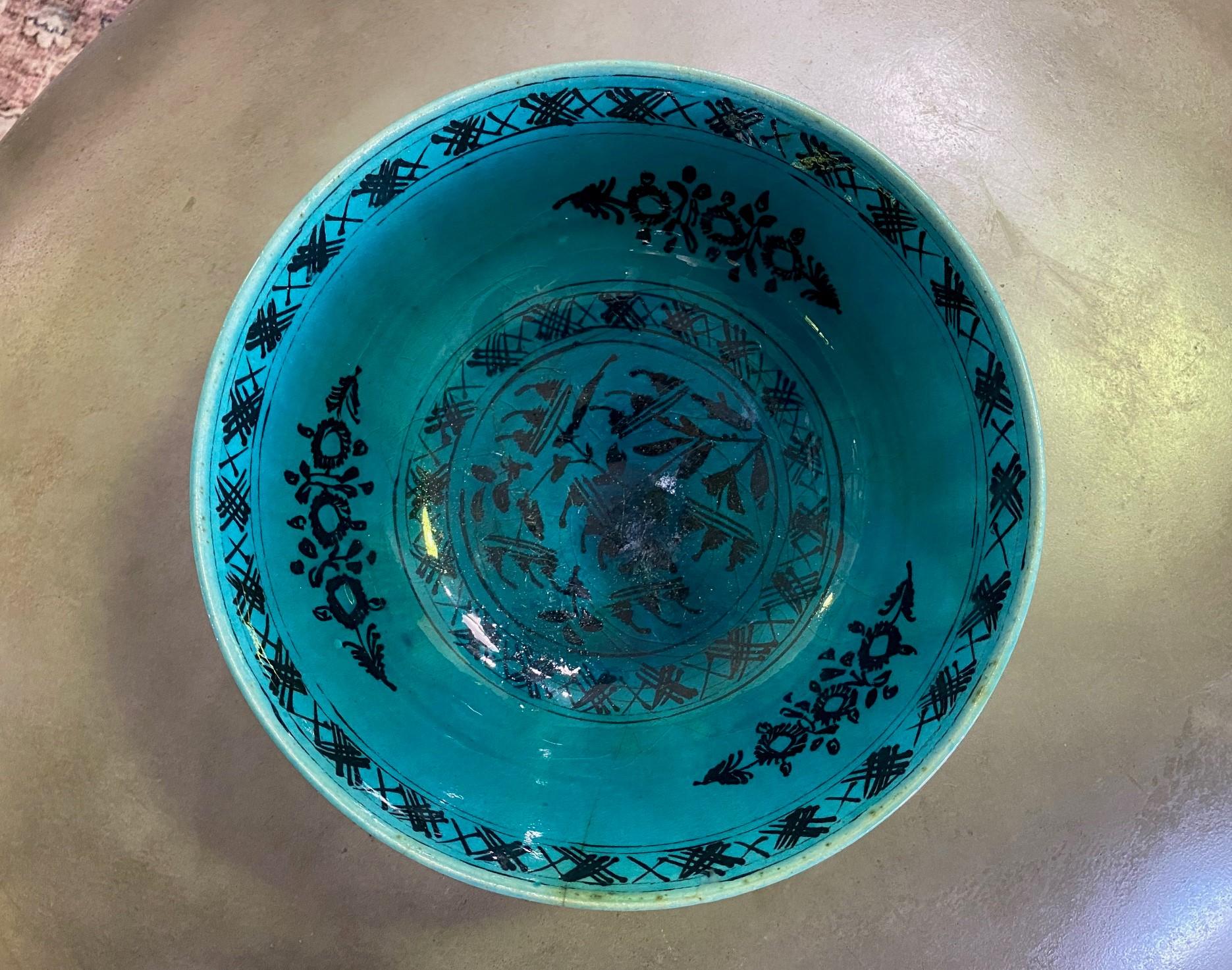 Persian Blue Glazed Large Pottery Ceramic Footed Bowl, 19th-20th Century In Good Condition In Studio City, CA