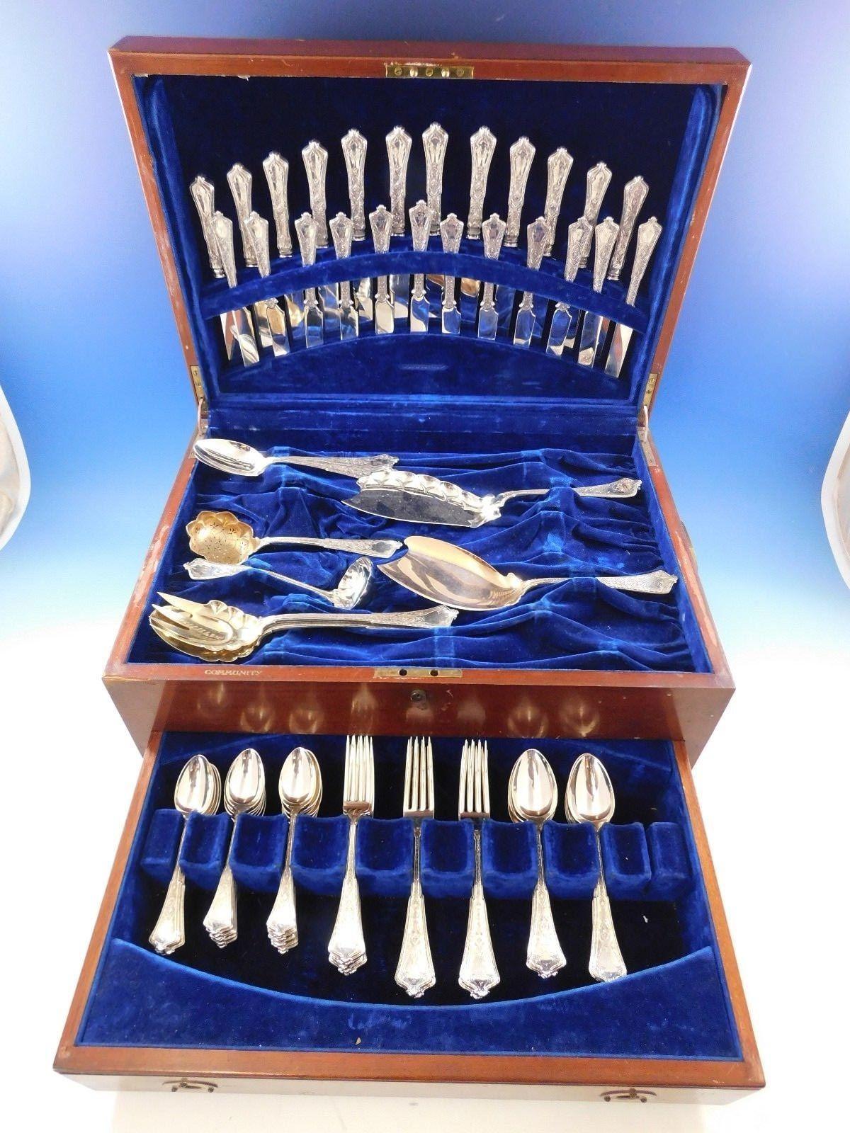Stunning Persian by Tiffany and Co. sterling silver flatware set of 92 pieces. This set includes:

12 Dinner knives, 9 1/4