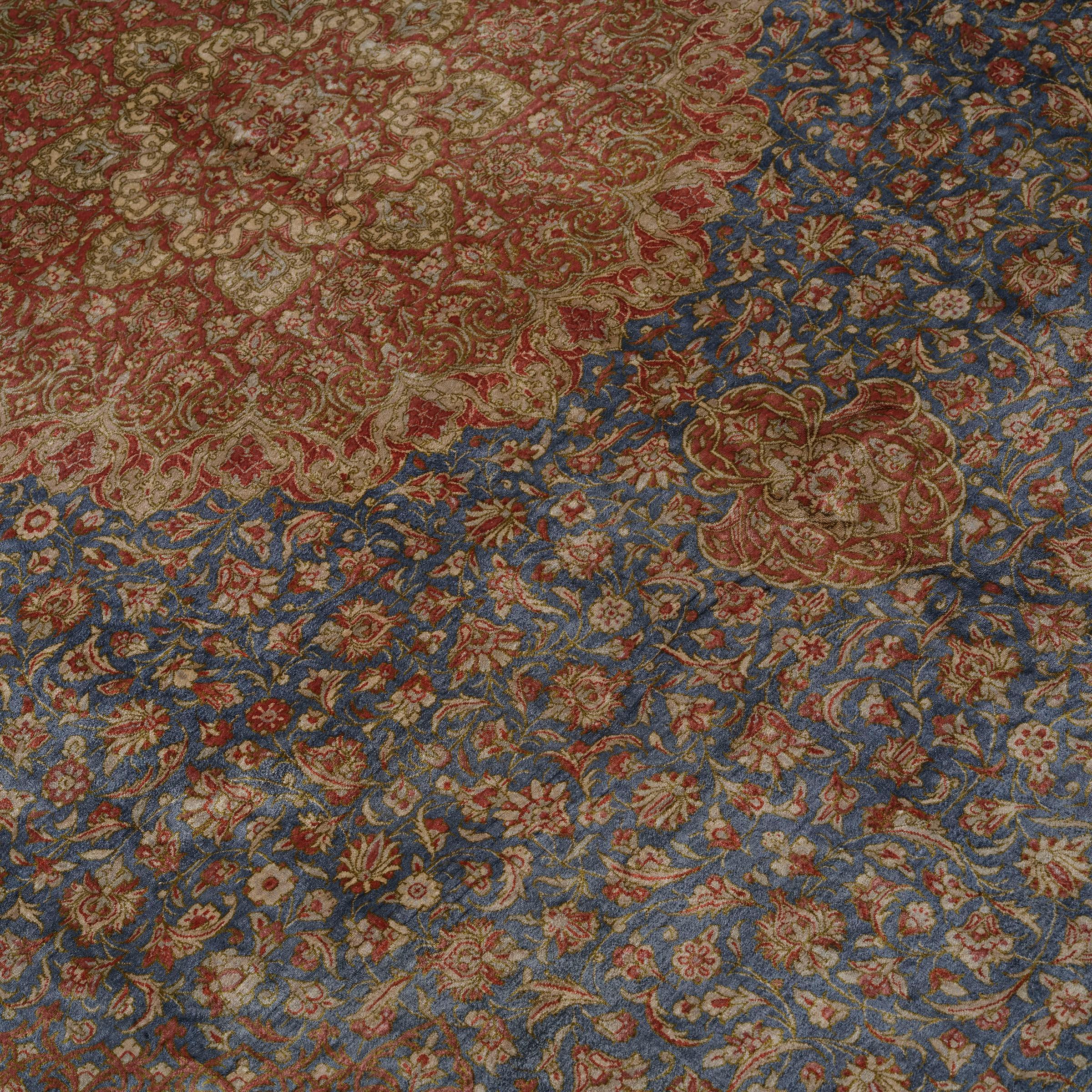 Persiano Tappeto persiano, Ghom, 1910/20 circa, seta in vendita