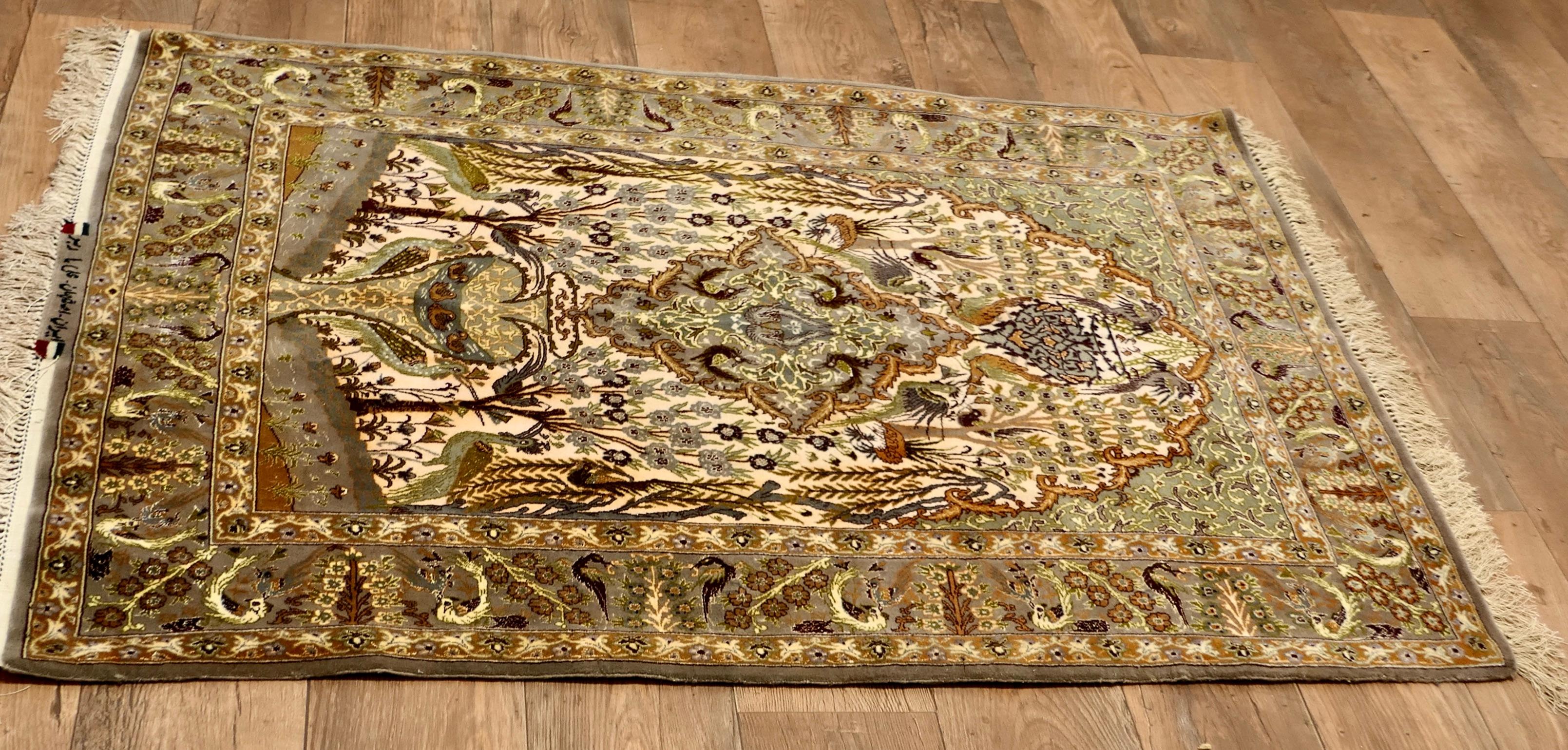 Islamic Isfahan Carpet Prayer Mat   For Sale