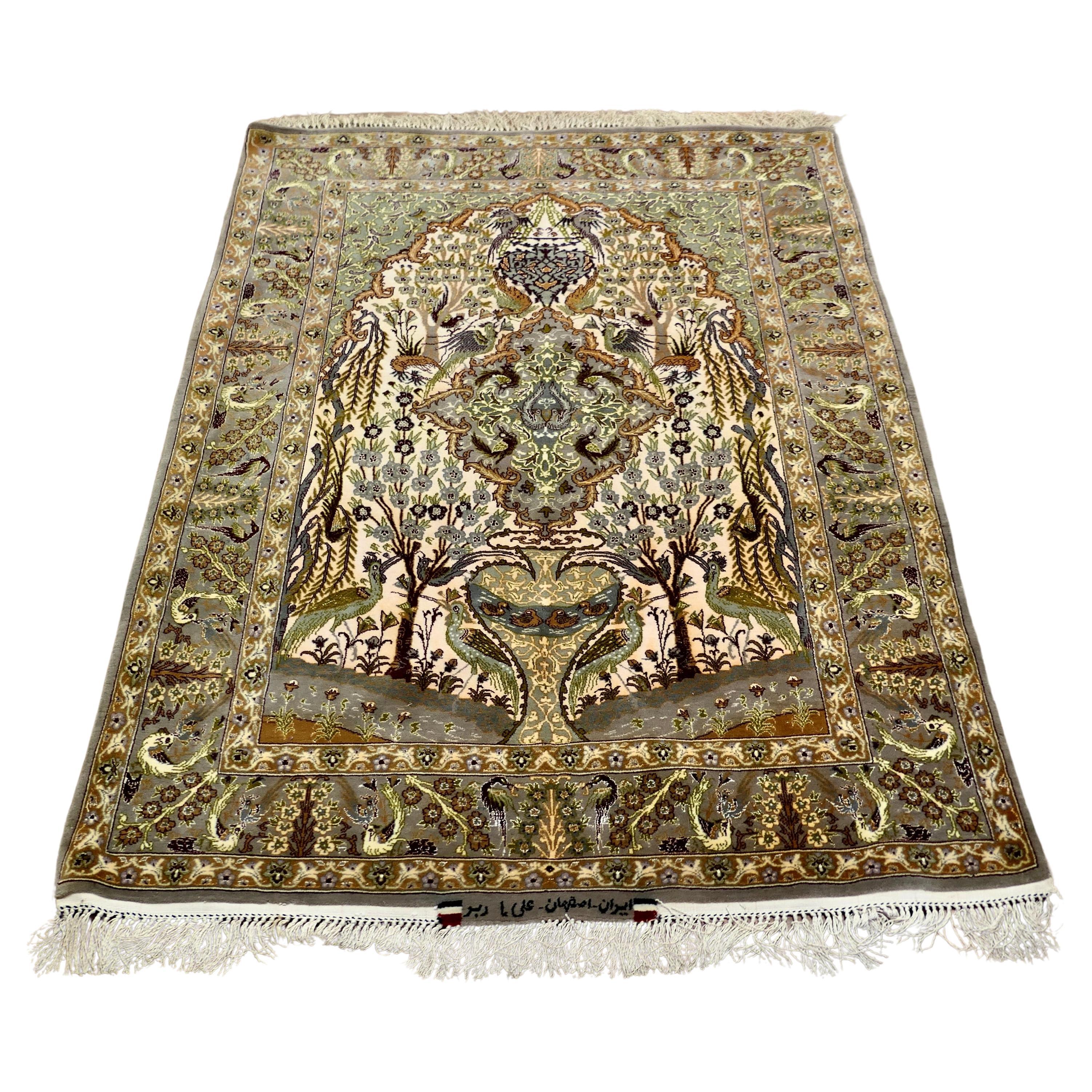 Isfahan Carpet Prayer Mat   For Sale