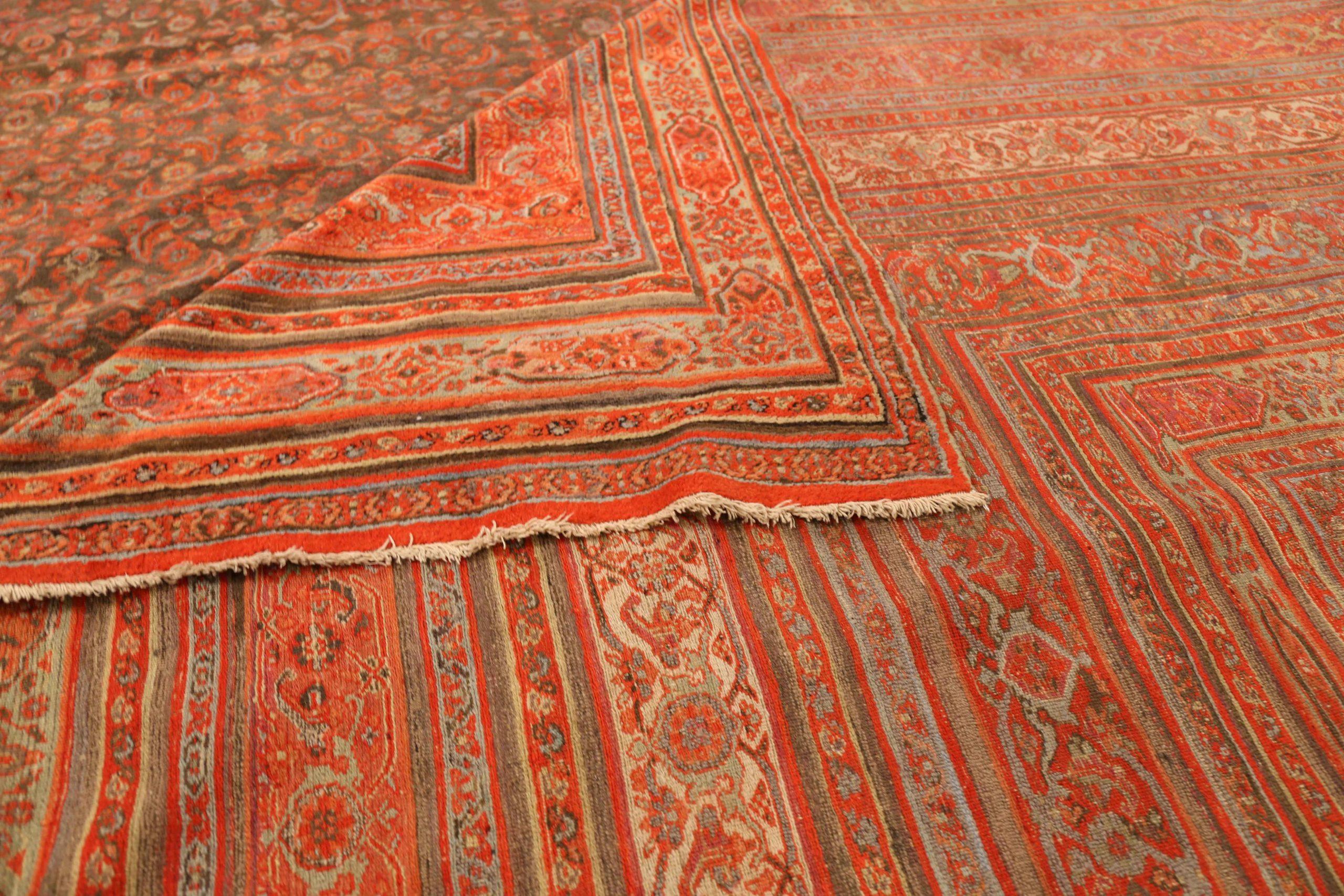 Persischer Dorokhsh Over Size-Teppich aus Wolle Circa 1880 - Marineblau Rot 74194 im Zustand „Hervorragend“ im Angebot in Dallas, TX