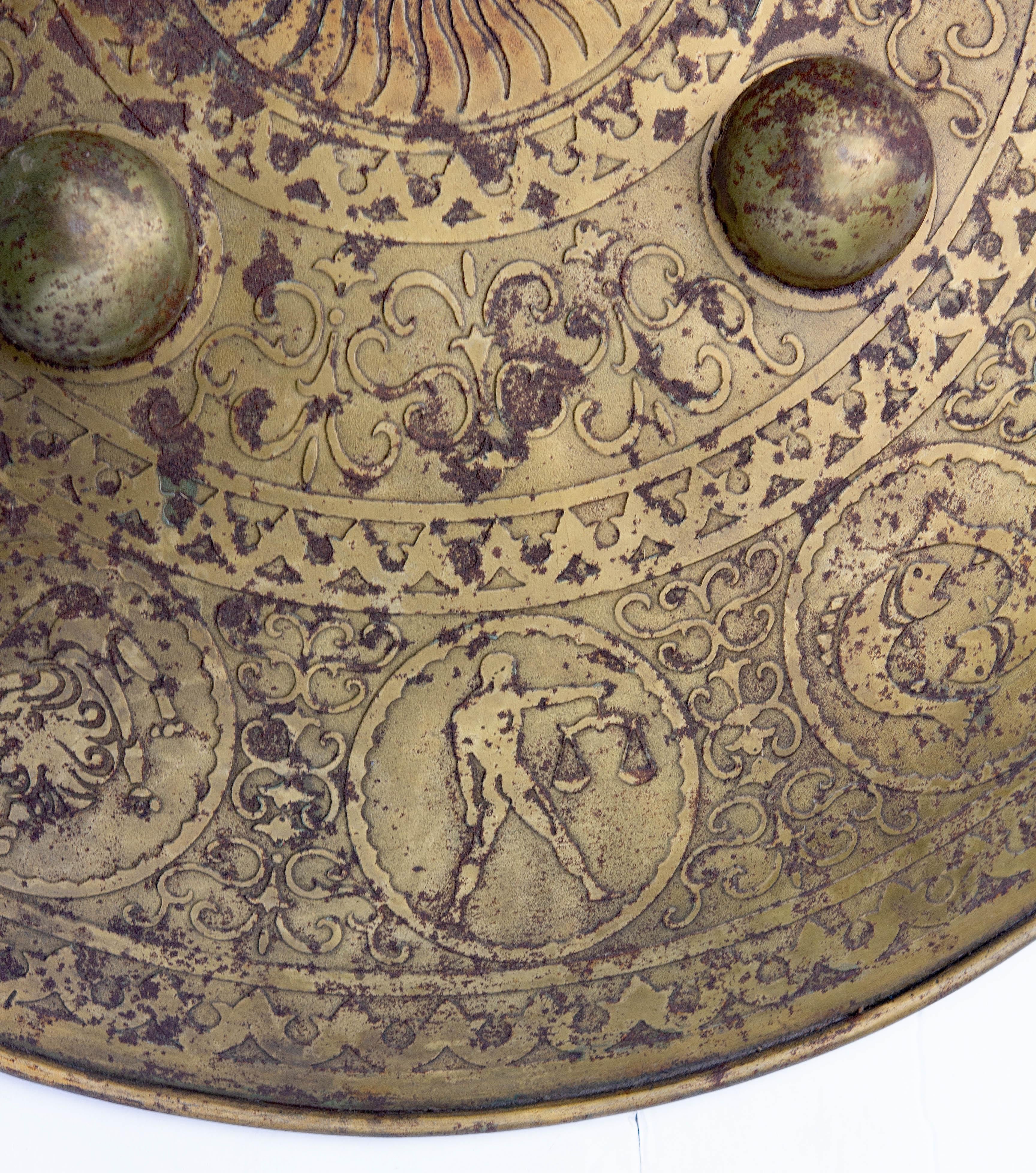 Persische graviertes Eisen- und Messingschilfrohr Astrologische Symbole mit Sternschliff  (20. Jahrhundert) im Angebot