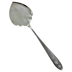 Servidor de repostería grande de plata de la finca persa