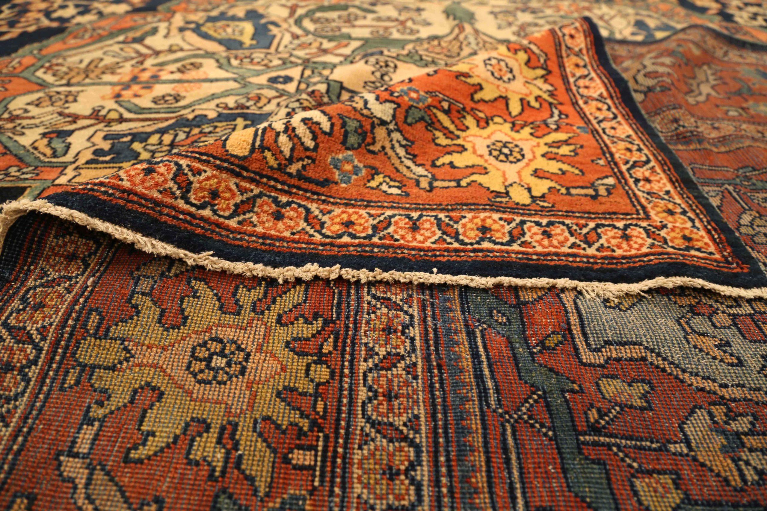 Tappeti persiani Farahan Circa 1880 - Lana Avorio Blu Navy Rosso 73143 In condizioni ottime in vendita a Dallas, TX