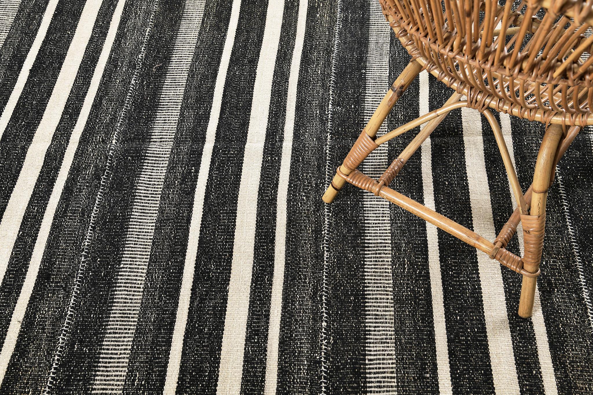 Noué à la main Tapis persan à tissage plat Jejim Kilim 26970 en vente