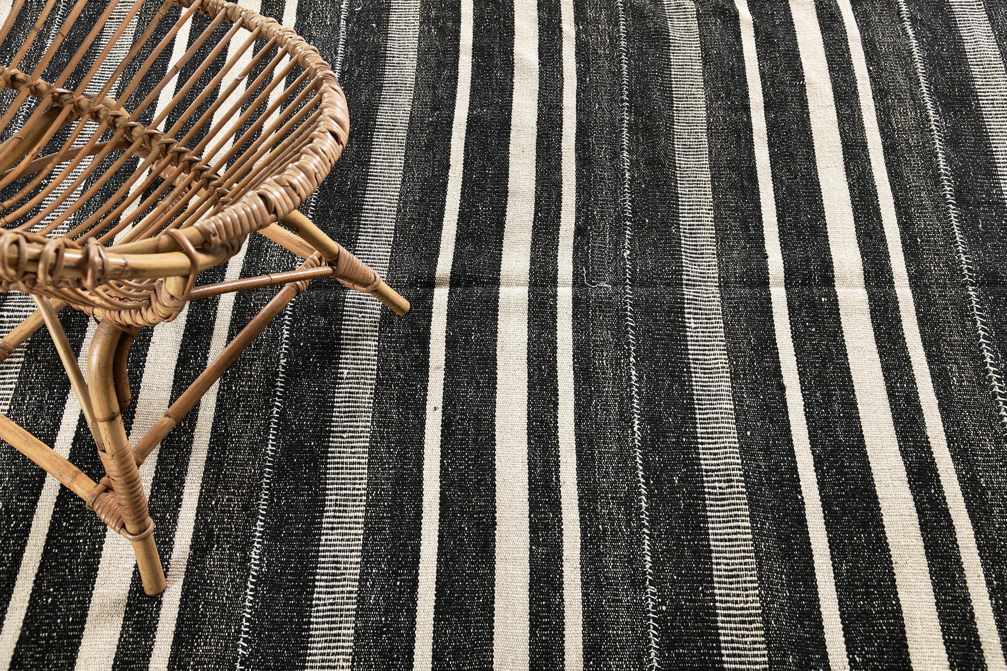 Tapis persan à tissage plat Jejim Kilim 26970 Neuf - En vente à WEST HOLLYWOOD, CA