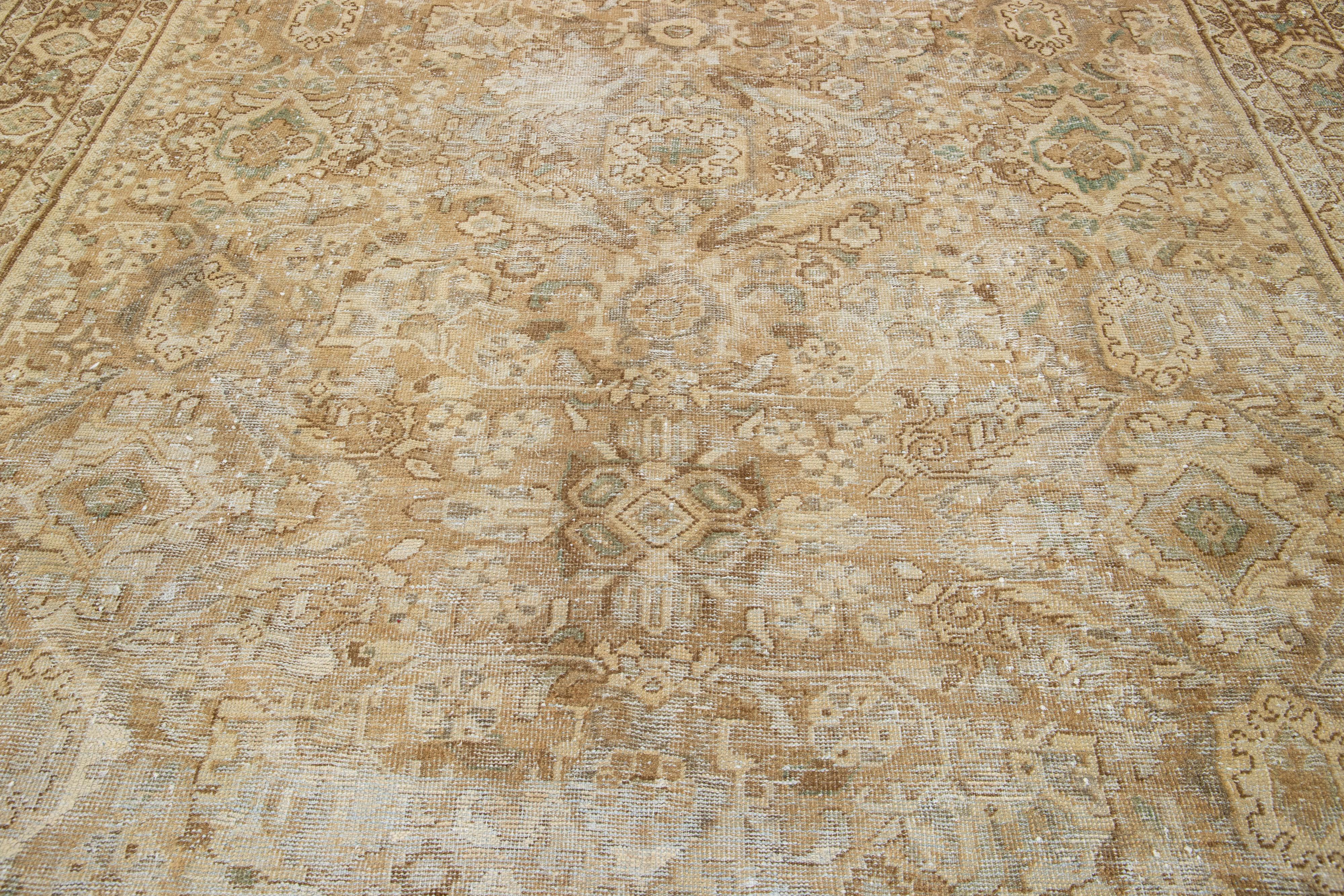 Islamic Persian Floral Mahal Wool Rug Vintage Handmade With Beige Field For Sale