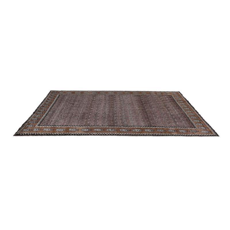 Entdecken Sie die Eleganz der persischen Gabbeh-Teppiche aus der Zeit um 1910. Dieses exklusive Design aus Wolle und Braun-Elfenbein-Taupe ist perfekt, um Ihren Raum zu verschönern.