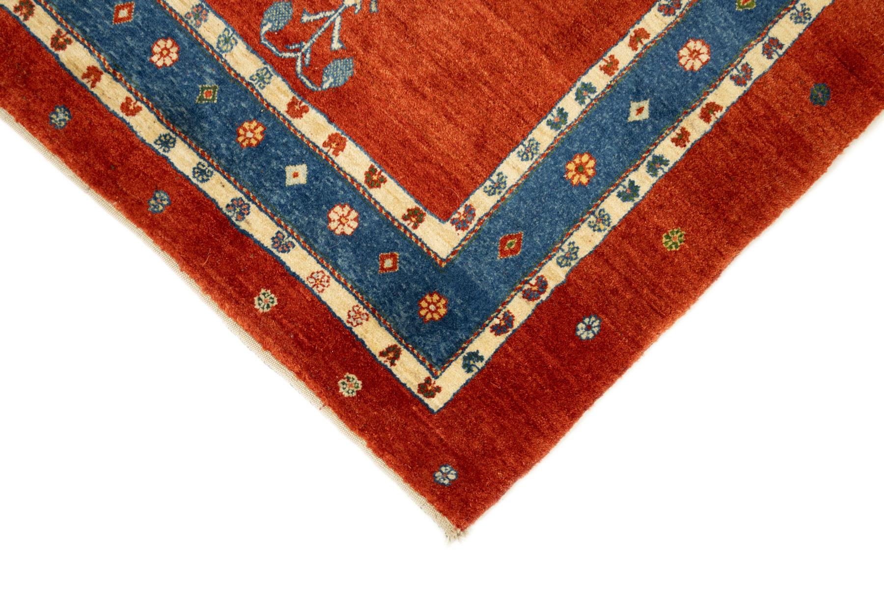 Persischer Gabbeh-Teppich, handgeknüpft, 8,4 × 5,6 Fuß - Rot, Blau, Elfenbein und Grün (21. Jahrhundert und zeitgenössisch) im Angebot