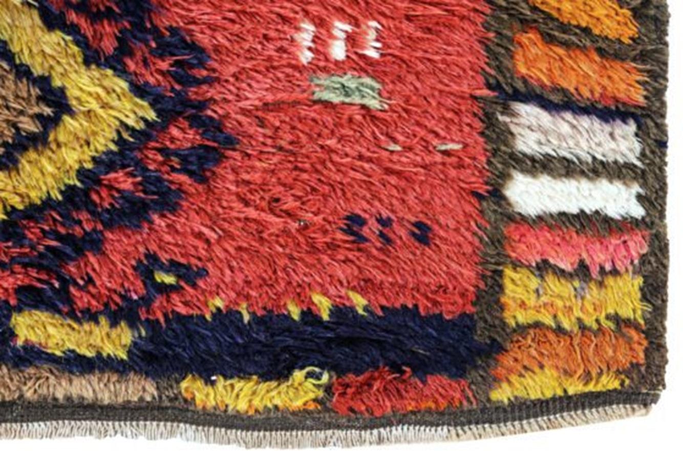 20th Century Persian Gabbeh Runner Rug Circa 1910 - Wool Orange Pink Red Yellow - 91236 For Sale