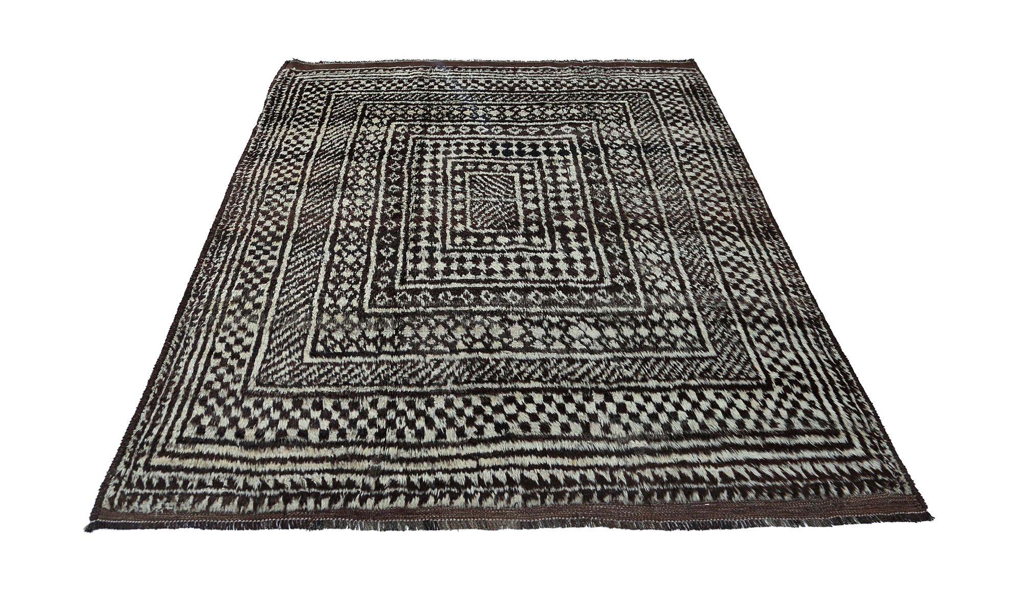 Persischer Gabbeh Small Teppich - Wolle Brown Design - 97566 im Zustand „Hervorragend“ im Angebot in Dallas, TX