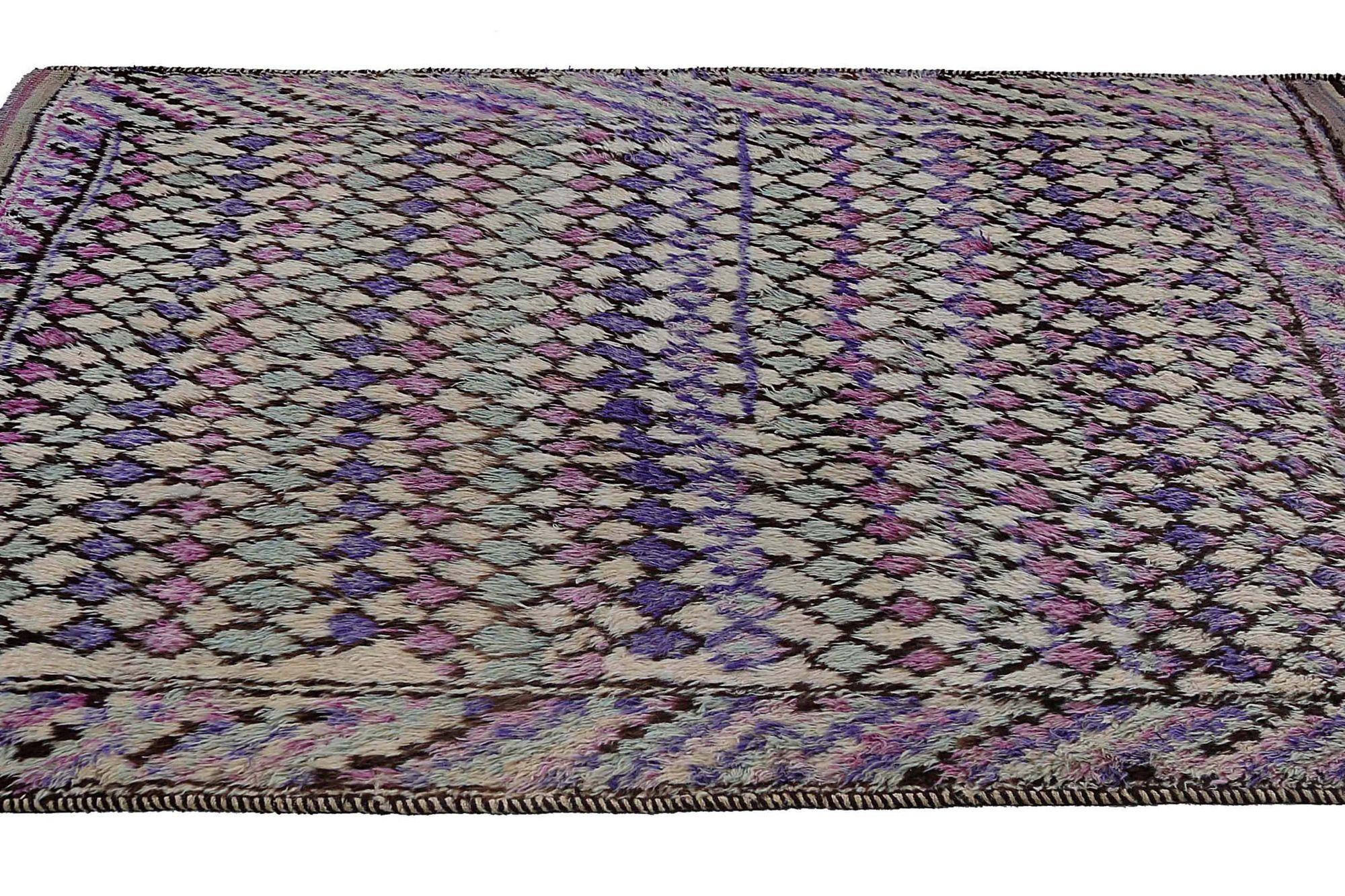 Persischer Gabbeh Kleiner Teppich - Wolle Elfenbein Rosa Purpel Design - 97575 (Irakisch) im Angebot
