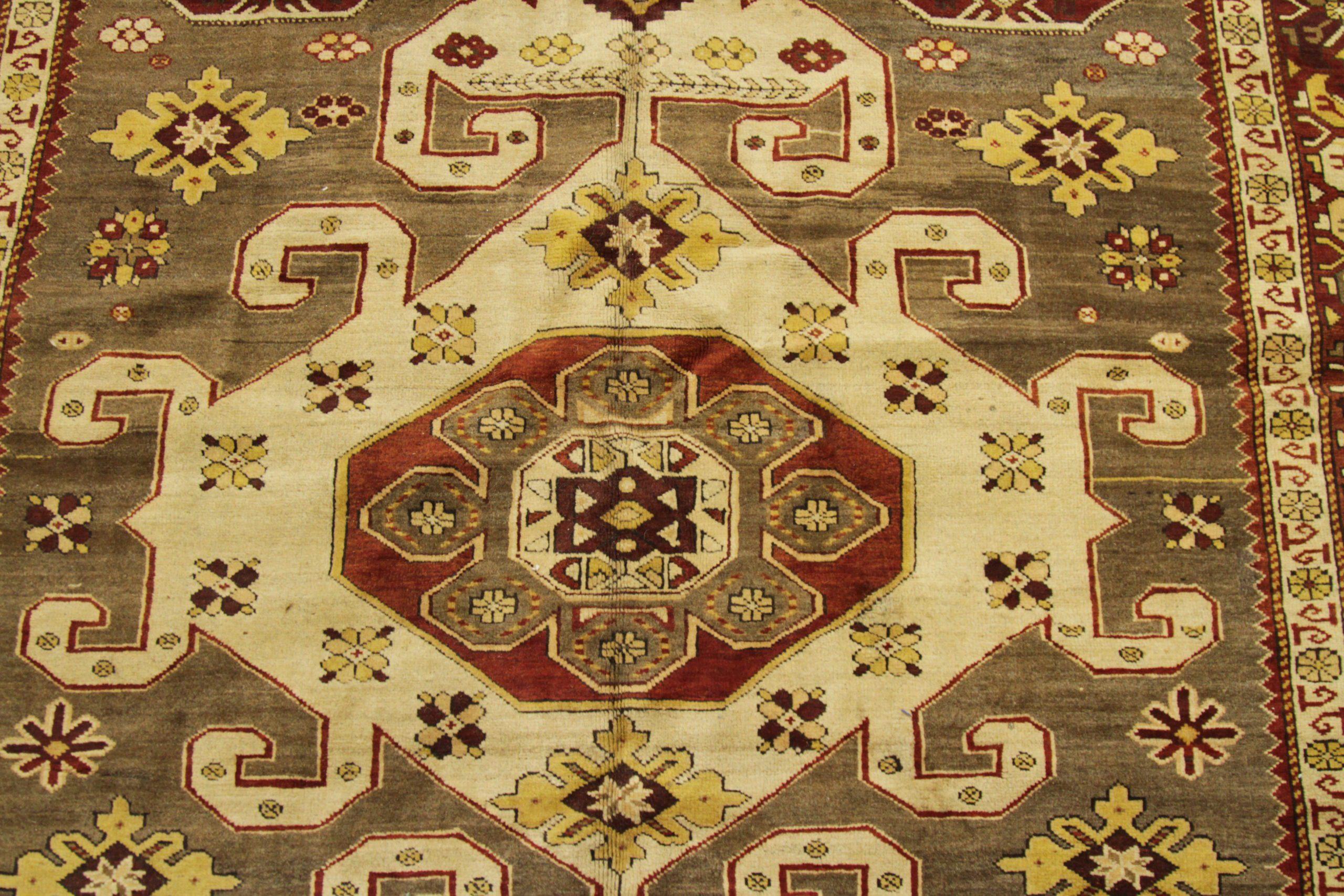Persian Ghafghaz Area Rugs - 51977 In Excellent Condition For Sale In Dallas, TX