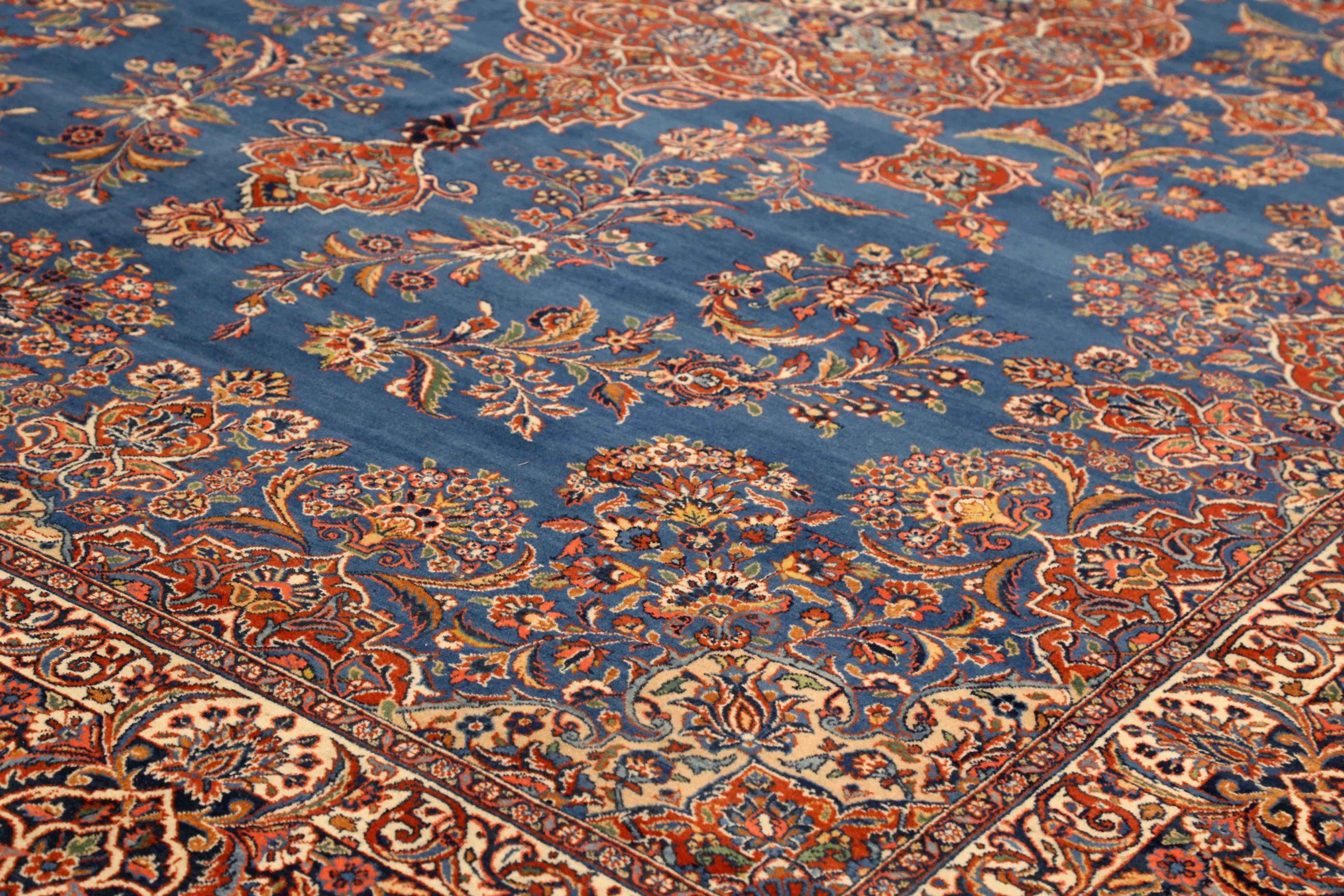 Perse Tapis persan Ghazvin Circa 1940 - Laine Bleu Ivoire Rouge 73073 en vente