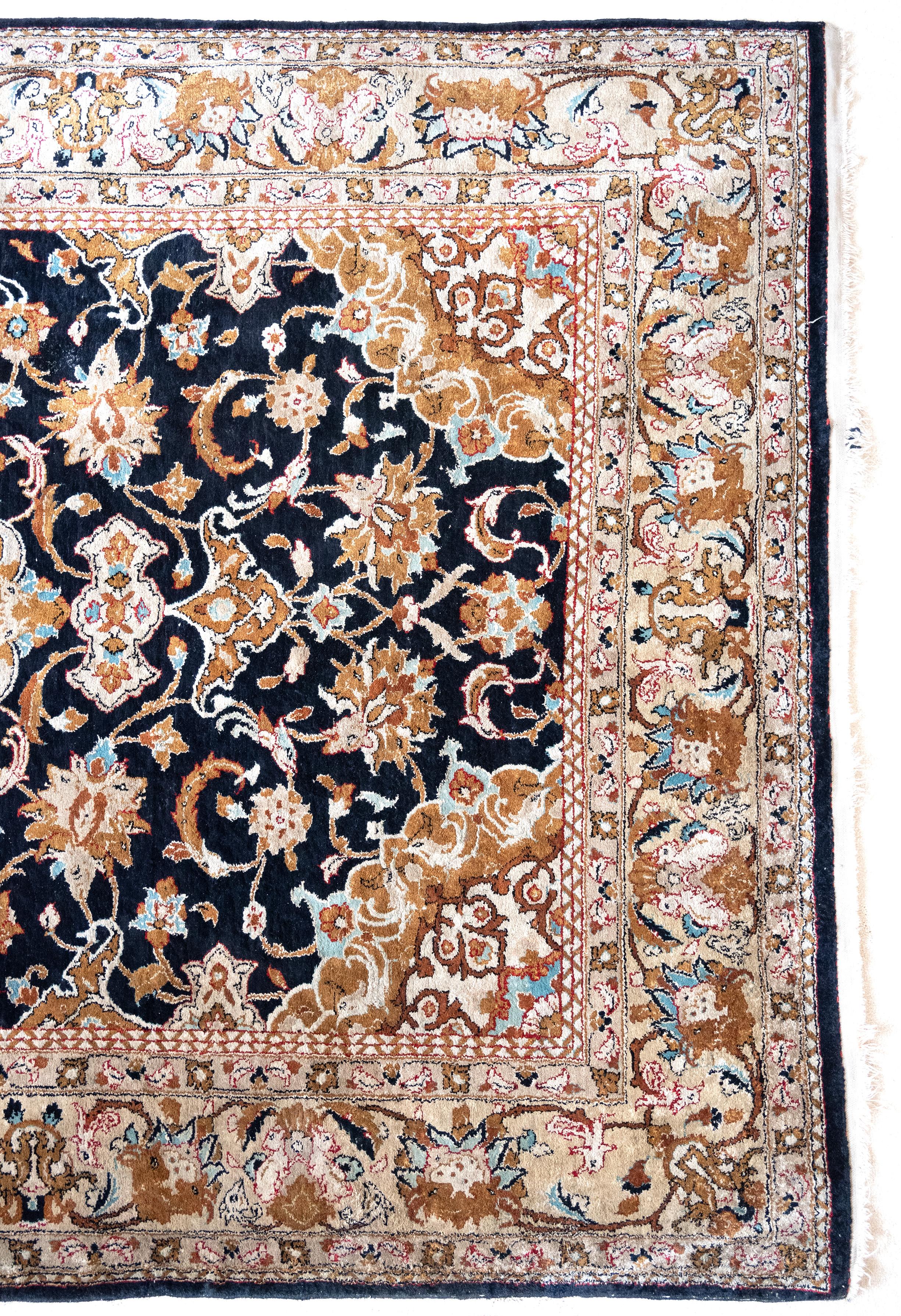 Persian Ghom Silk Rug 165 x 106cm Black, Gold C.1960 For Sale 2