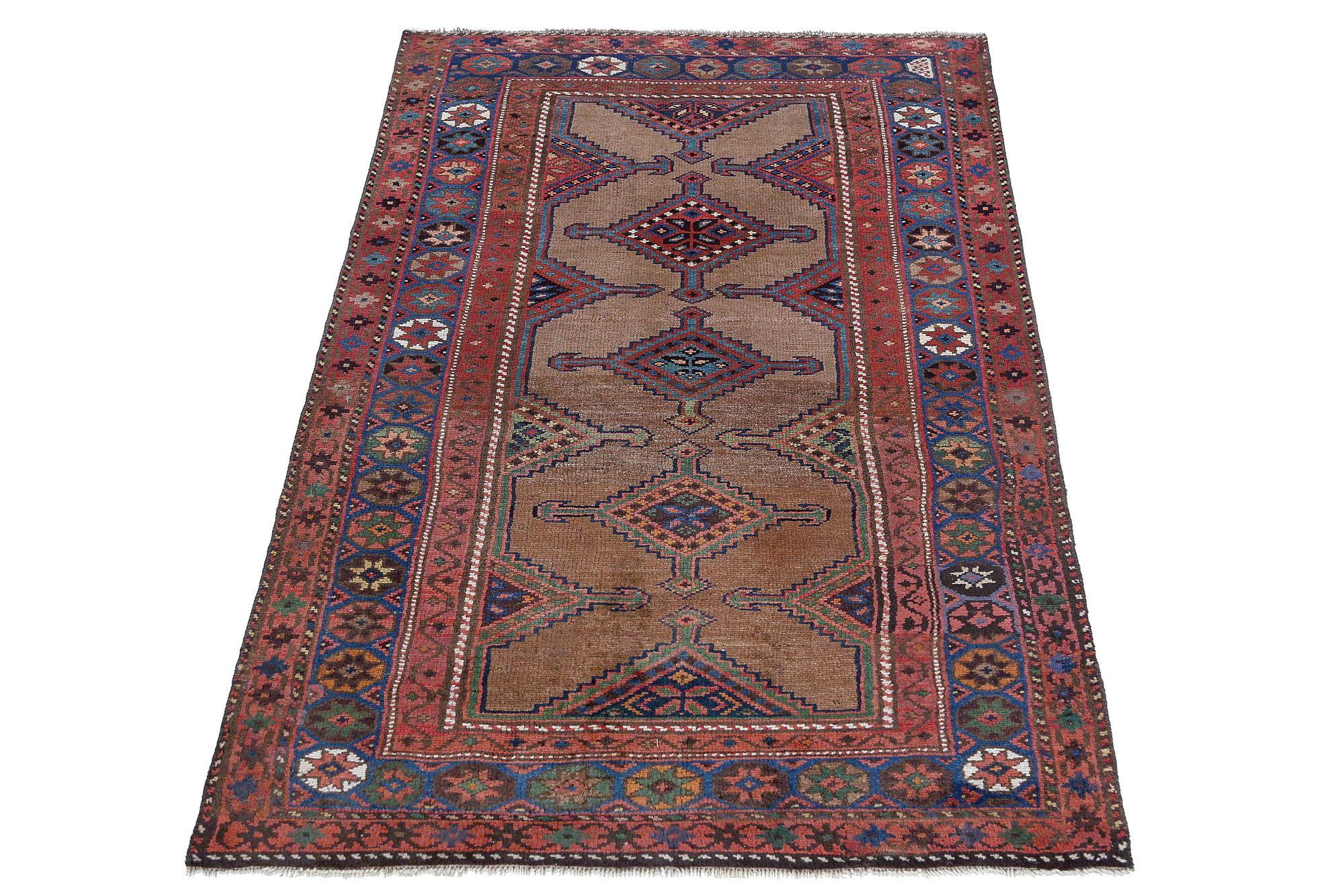 Entdecken Sie die Eleganz der persischen Hamadan-Teppiche aus der Zeit um 1940. Dieses exklusive Design aus Wolle und BlueRedTaupe ist perfekt, um Ihren Raum zu verschönern.