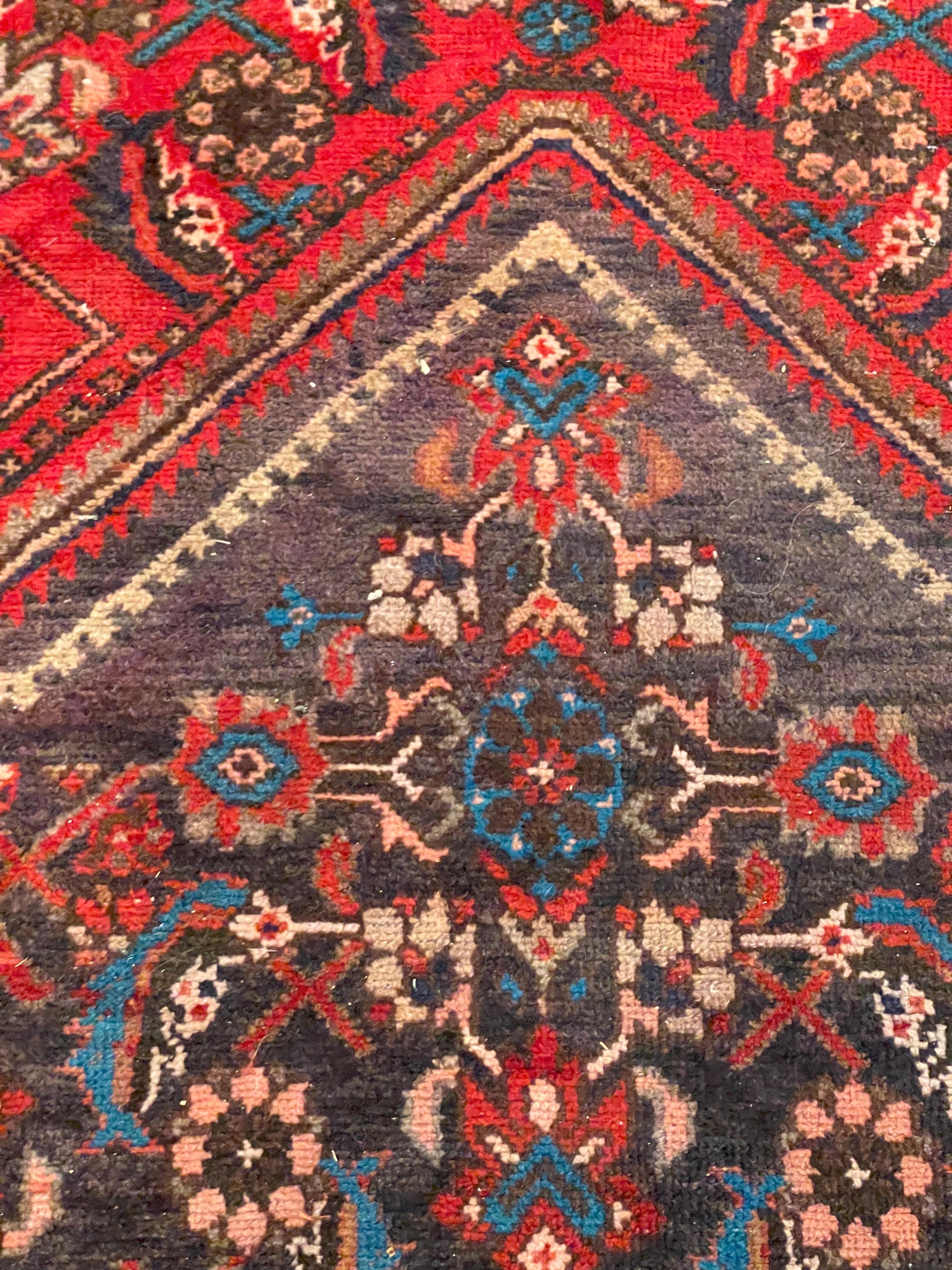 Runner persiano con design Hamadan, inizio XX secolo in vendita 3