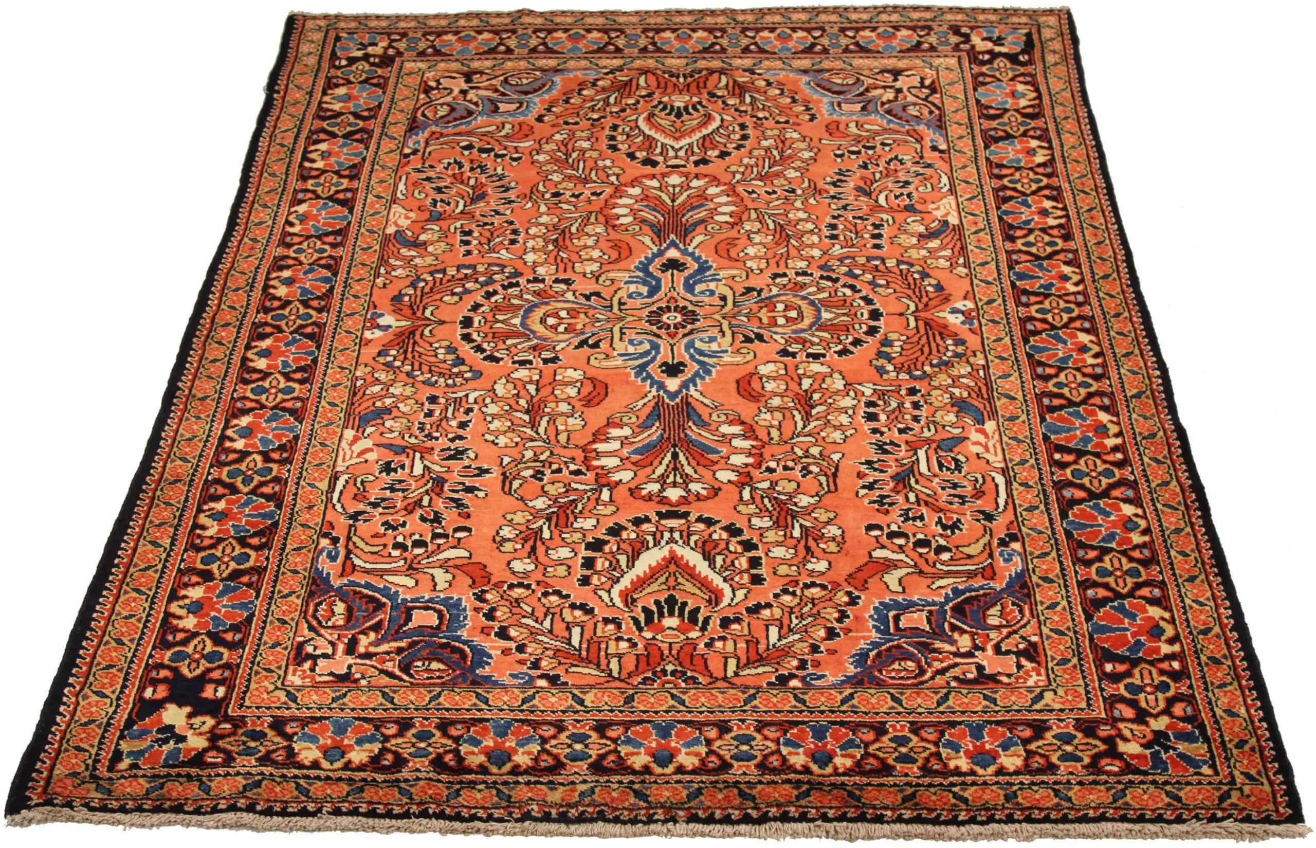 Entdecken Sie die Eleganz des persischen Hamadan mit dem kleinen Teppich von CIRCA 1880. Dieses exklusive Design aus Wolle und BlueIvoryPink ist perfekt, um Ihren Raum zu verschönern.