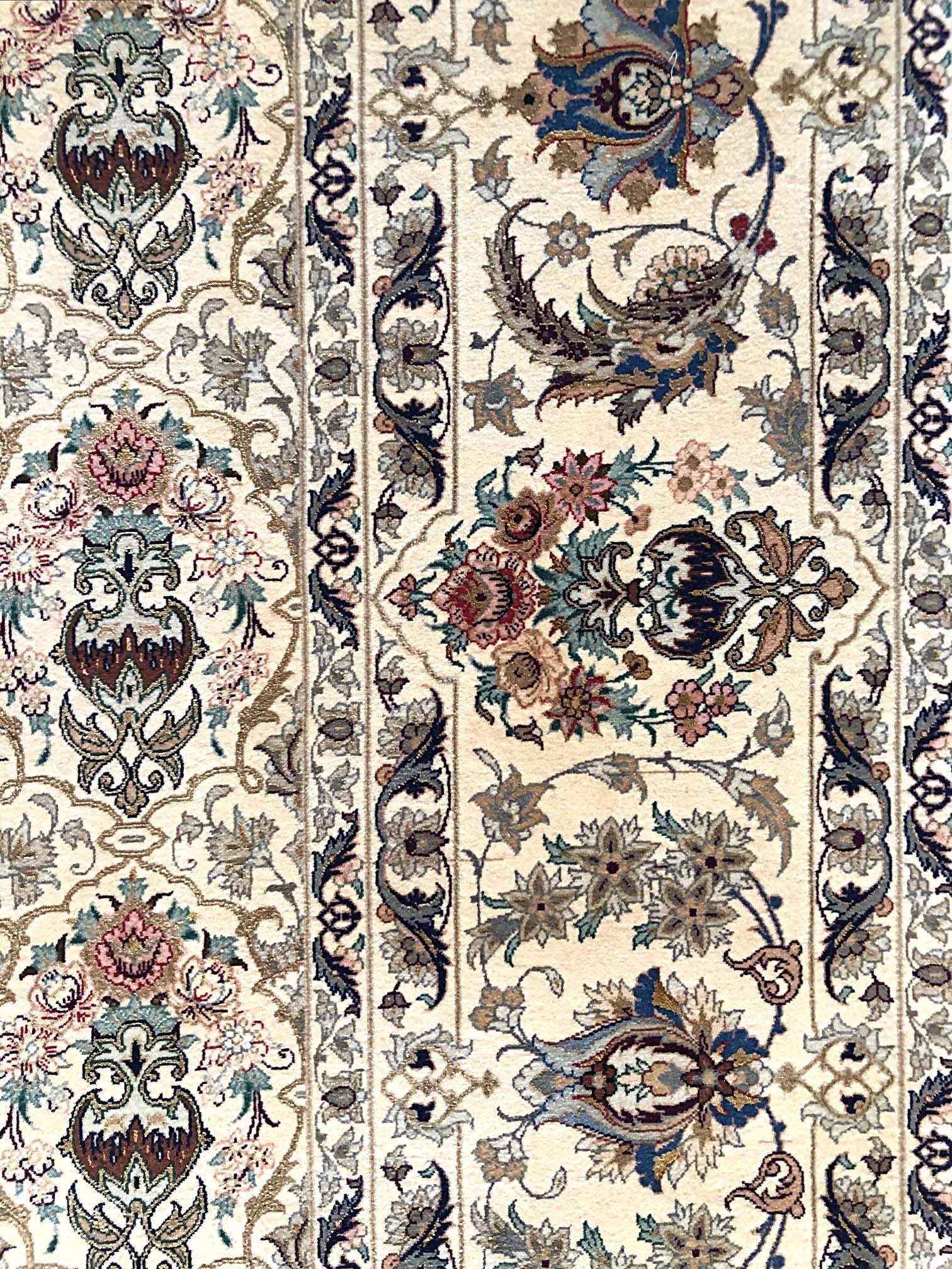 Persian Hand Knotted All-Over Floral Silk Isfahan Rug 18 Kheft For Sale 3
