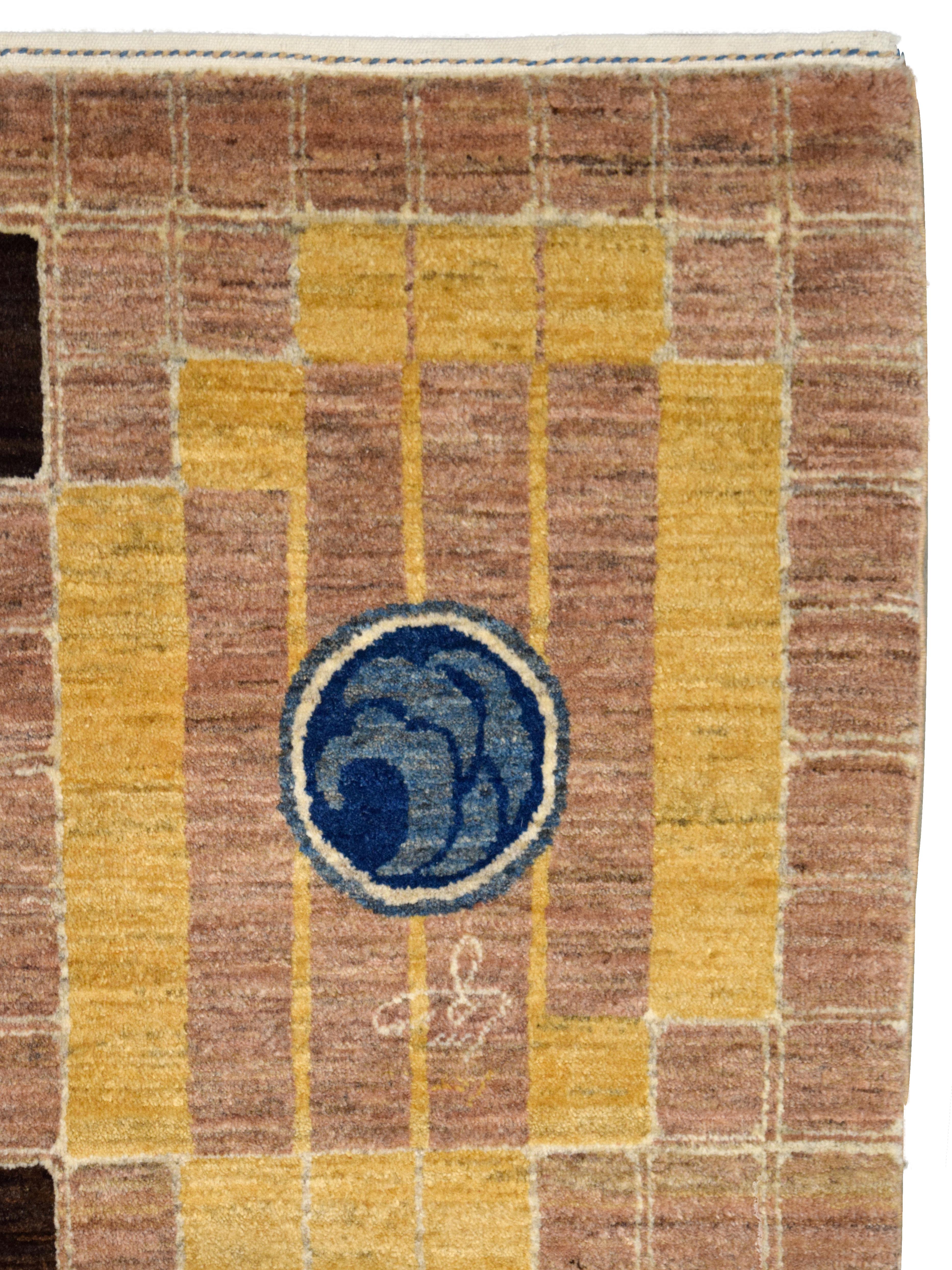 Persischer handgeknüpfter geometrischer Art Deco Teppich, Wolle braun, blau und gold, 6x9 im Angebot 2