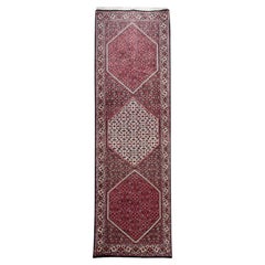 Tapis de couloir persan Bijar rouge