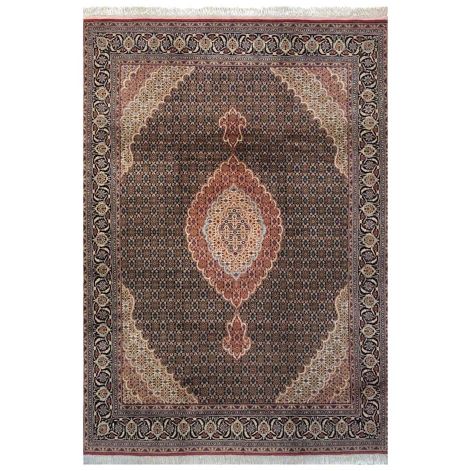 Persian Hand Knotted Red Diamond Medallion Bijar 'Bidjar' Rug For Sale ...