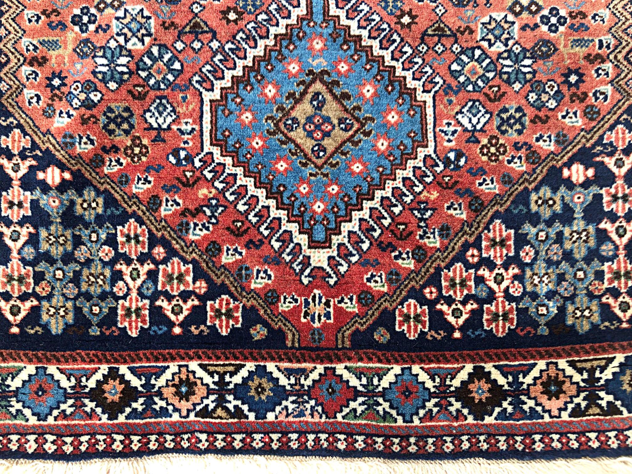 Persischer Yalameh-Teppich-Läufer im Angebot 5