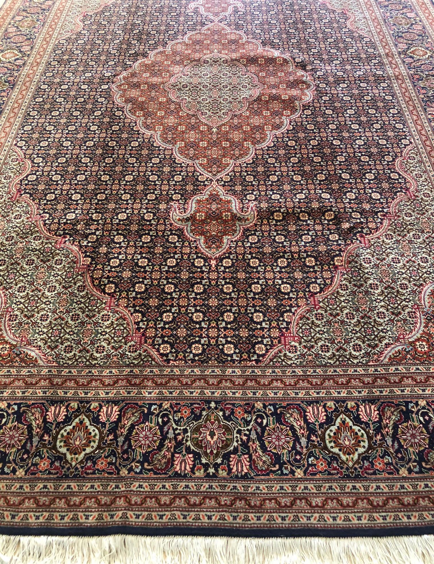 Tabriz rugs are well known for their excellent weaving and design. One of the very famous patterns of Tabriz rugs are Fish Design known is Mahi. This beautiful piece has wool and silk pile with cotton foundation. Mahi rugs are not only one of the