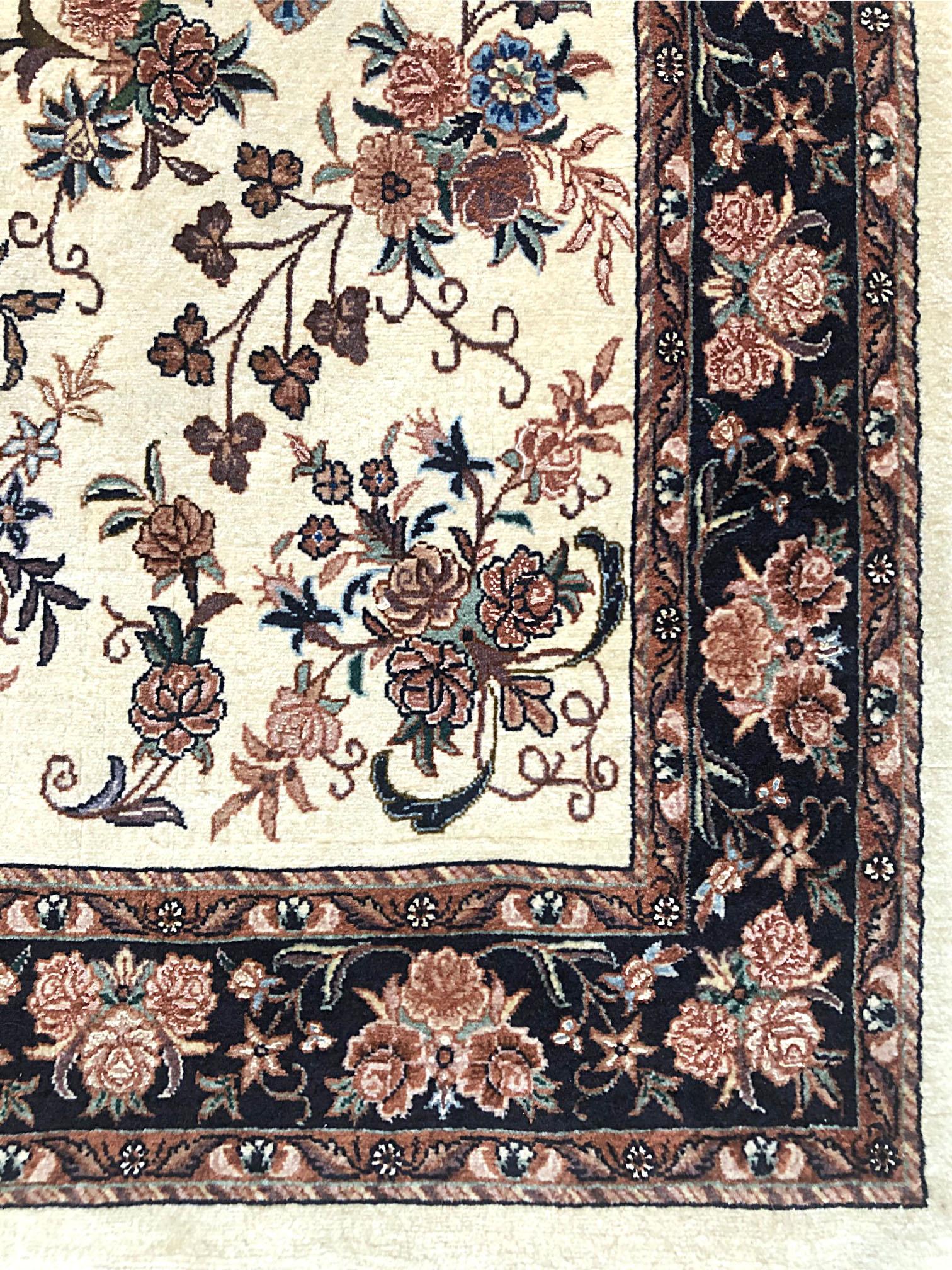 Persian Hand Knotted Medallion Floral Cream Bijar, Bidjar Rug  5